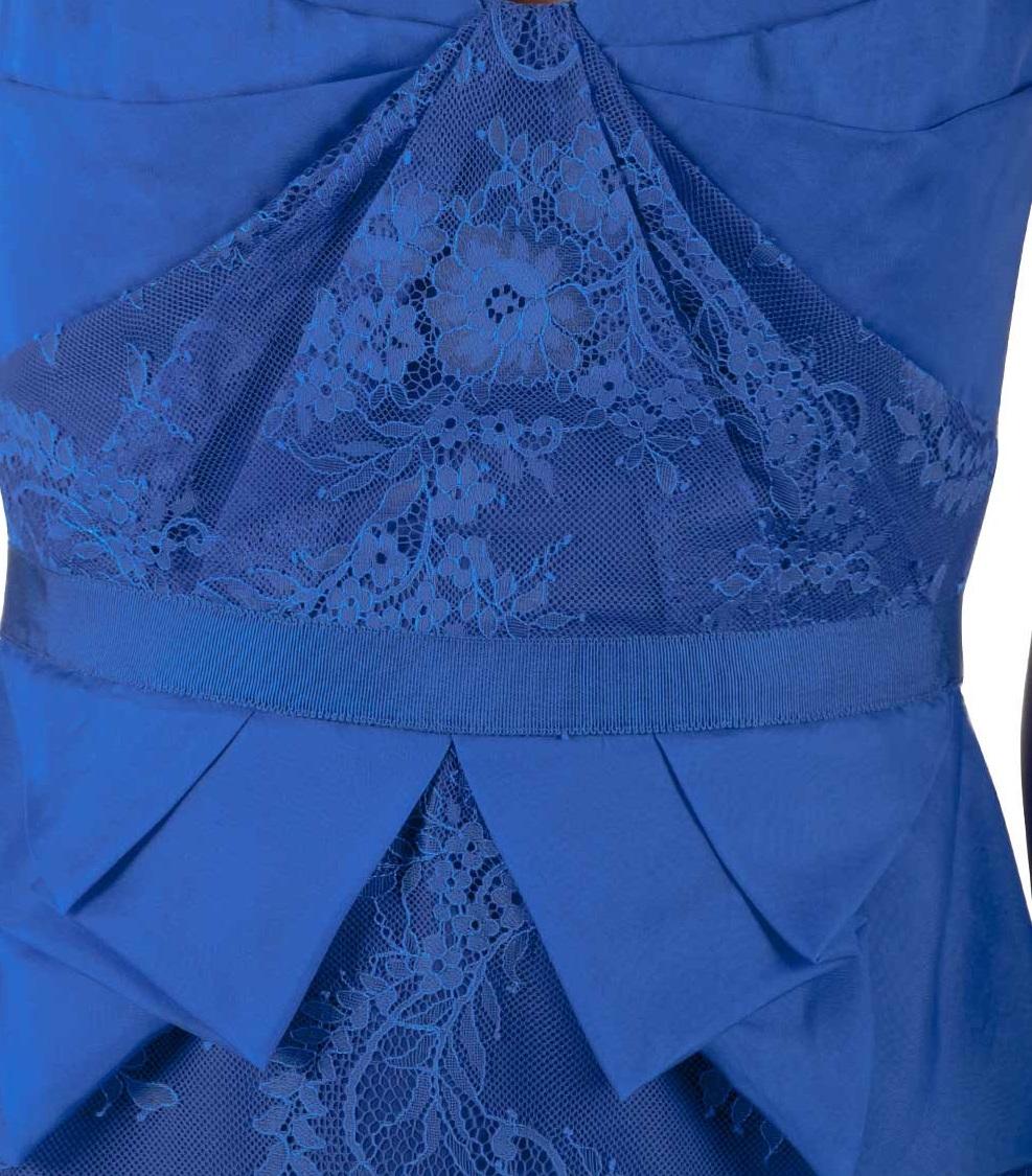 Marchesa Notte Cobalt Blue Lace and Organza Strapless Peplum Cocktail Dress S In New Condition In Dubai, Al Qouz 2