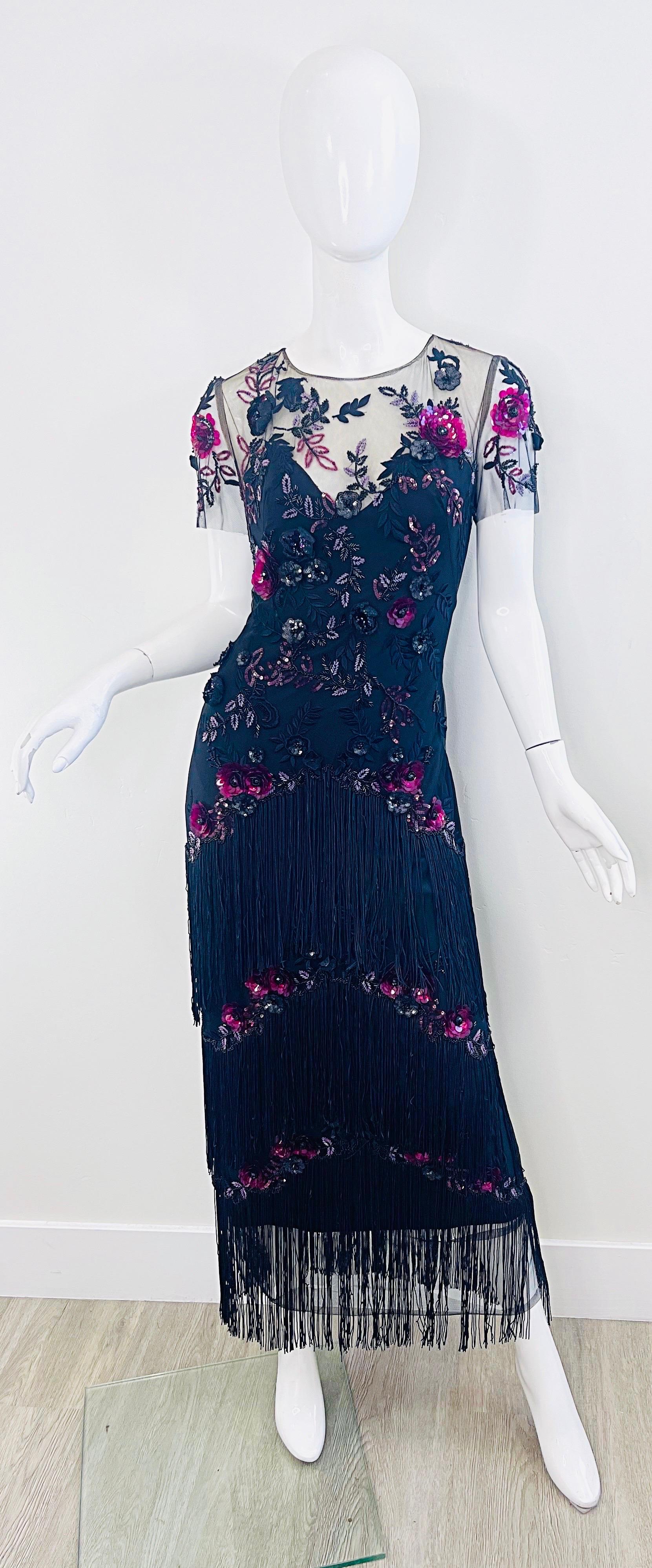 Marchesa Notte Größe 6 / 8 Schwarz Himbeerrosa Gatsby Flapper Stil Fransen Kleid im Angebot 12