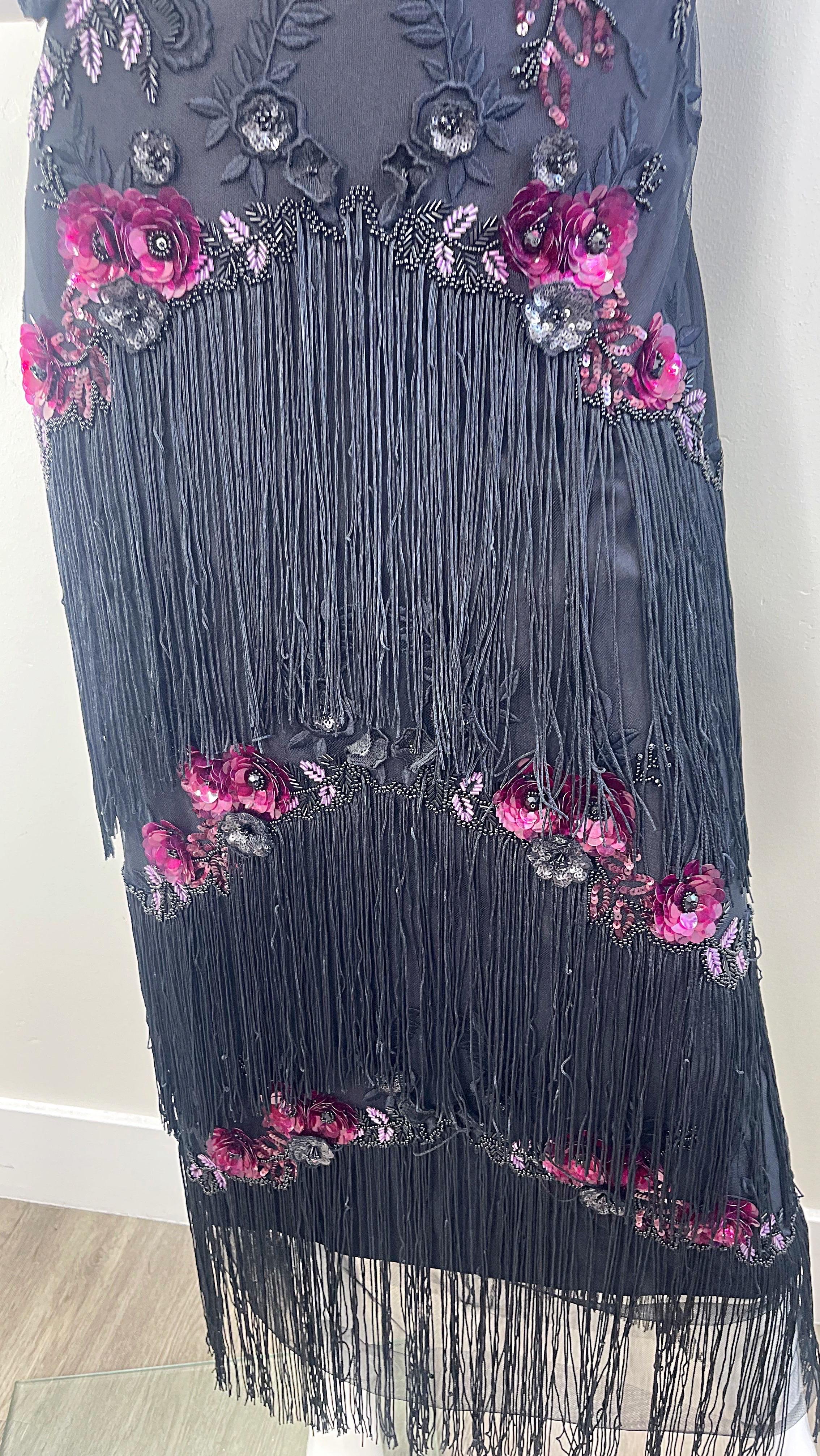 Marchesa Notte Größe 6 / 8 Schwarz Himbeerrosa Gatsby Flapper Stil Fransen Kleid im Angebot 2
