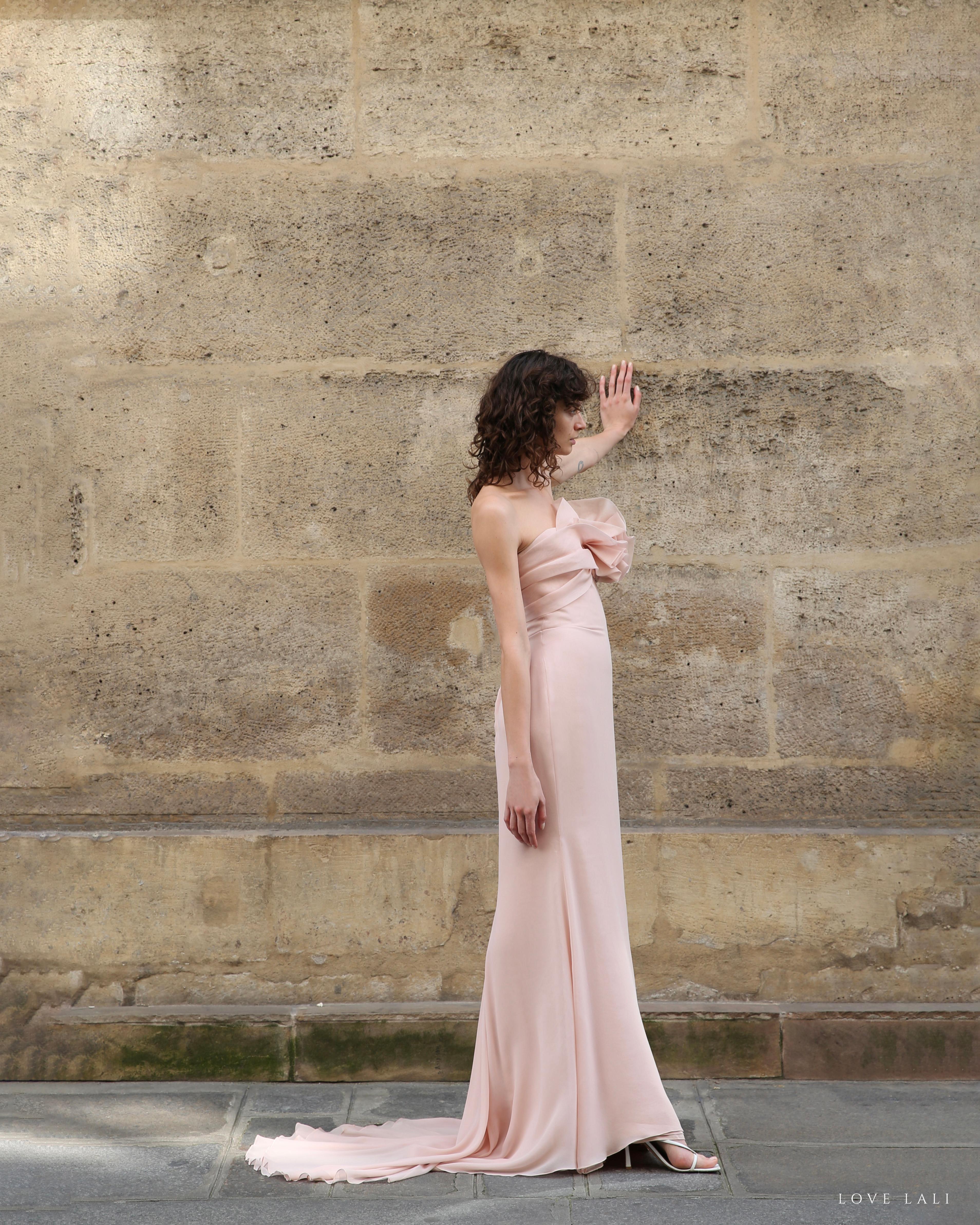 Marchesa pink strapless wedding bustier silk layered dress gown with train 10 For Sale 1