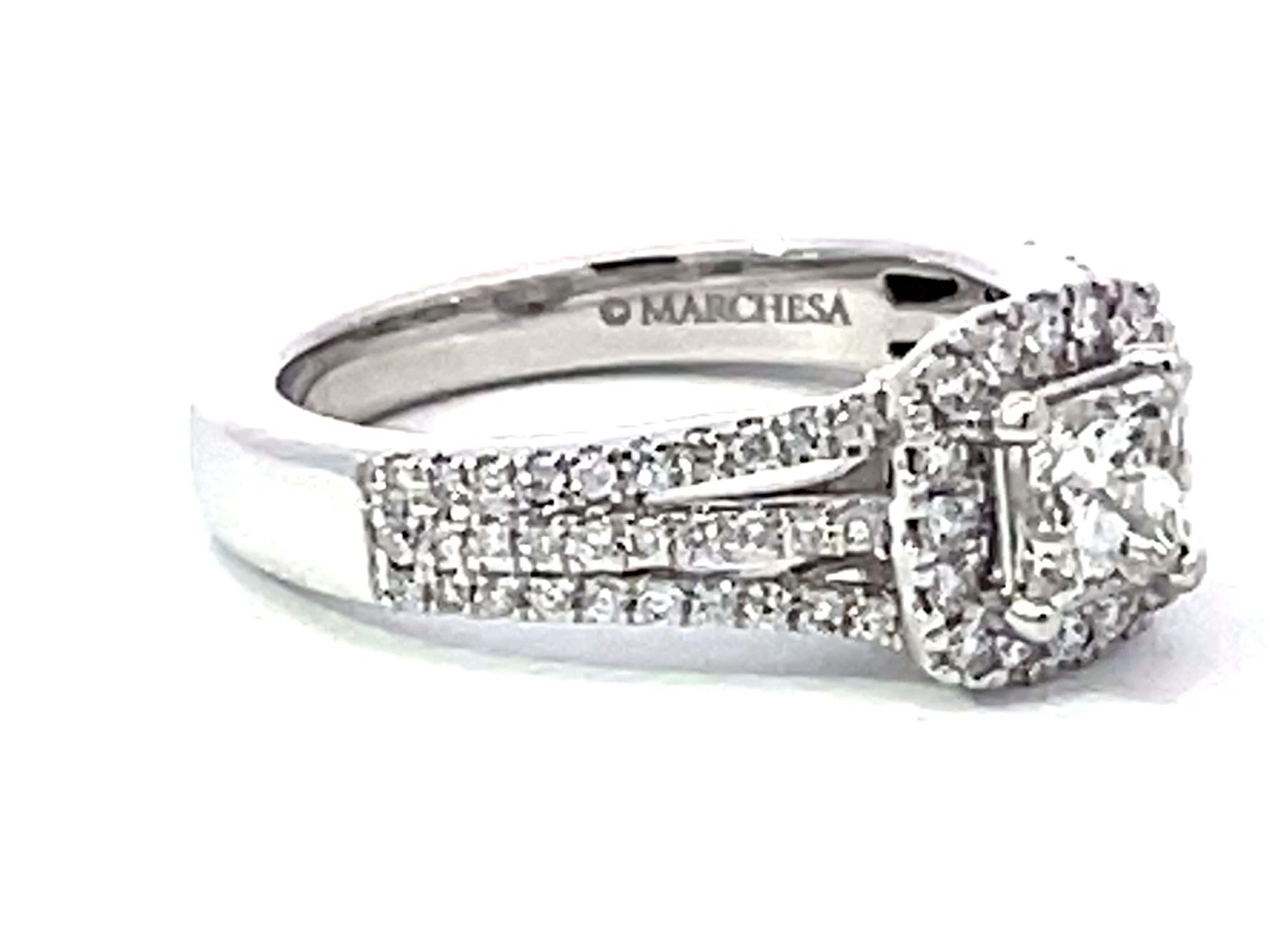 Marchesa Verlobungsring aus 18 Karat Weißgold mit Diamant-Halo mit Prinzessinnenschliff und Halo (Carréschliff) im Angebot