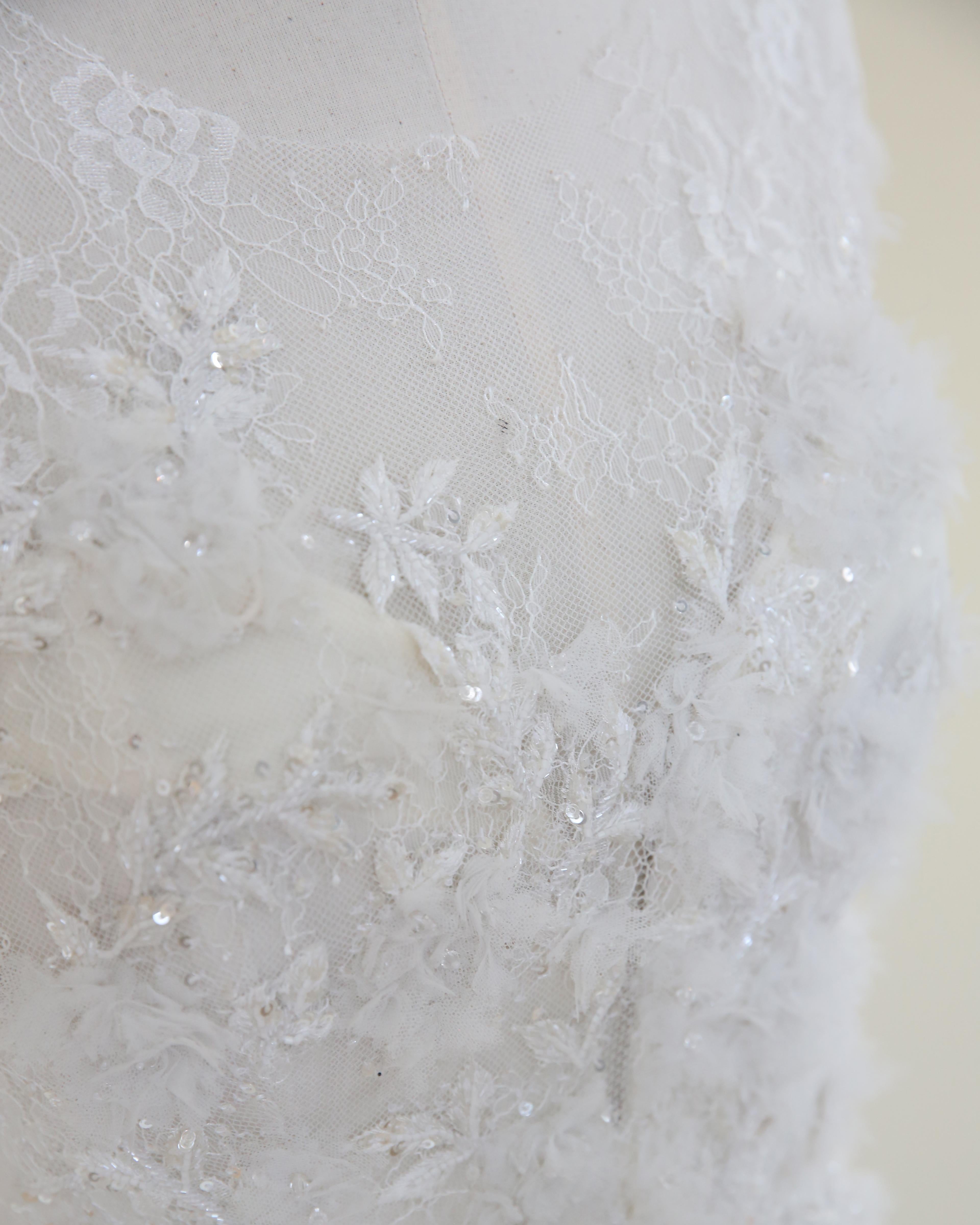 Marchesa vintage white sheer corset tulle floral beaded wedding train dress gown For Sale 4