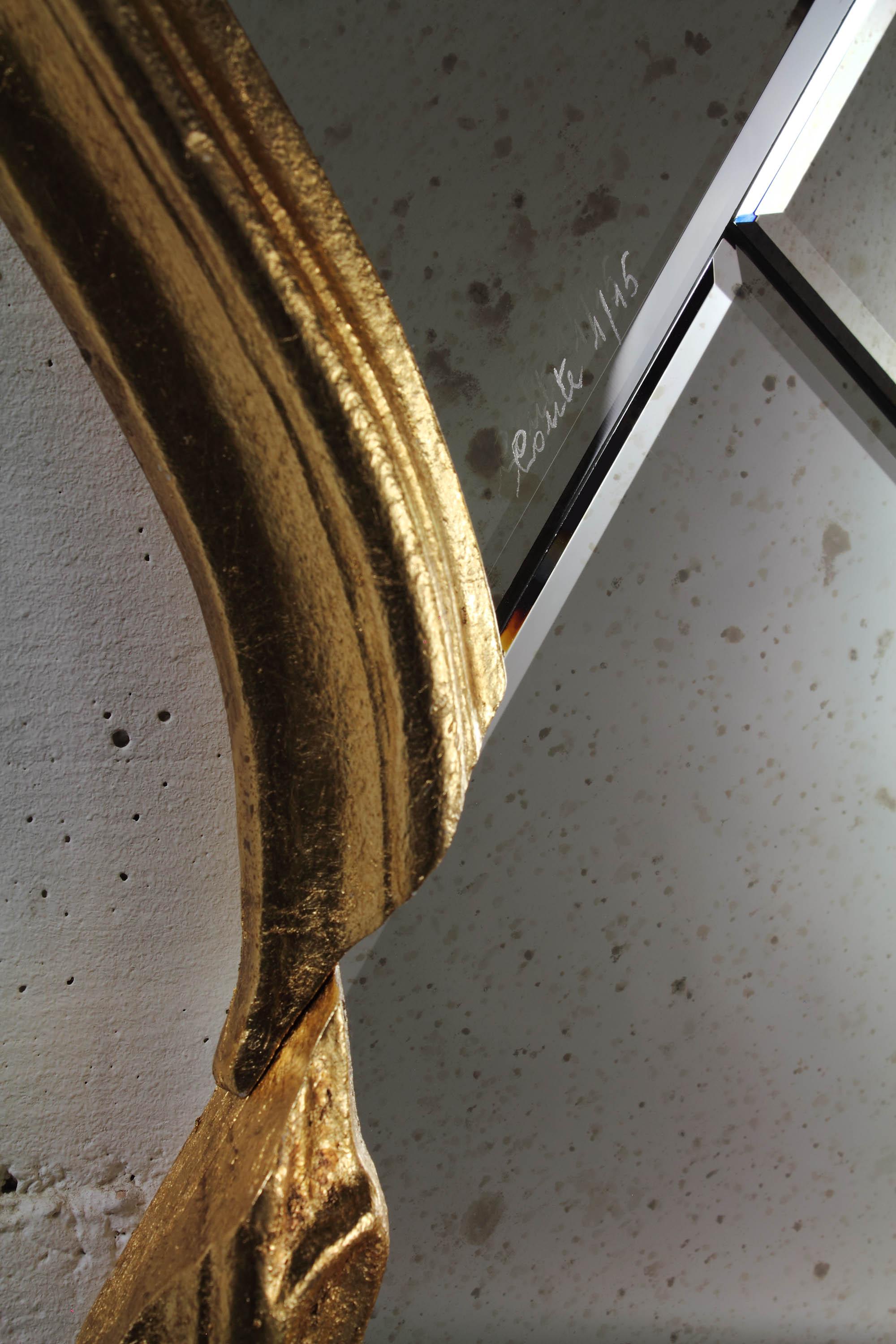 Marchese Wall Mirror with Gold-Plated Wooden Frame by Barberini & Gunnell In New Condition For Sale In Geneve, CH