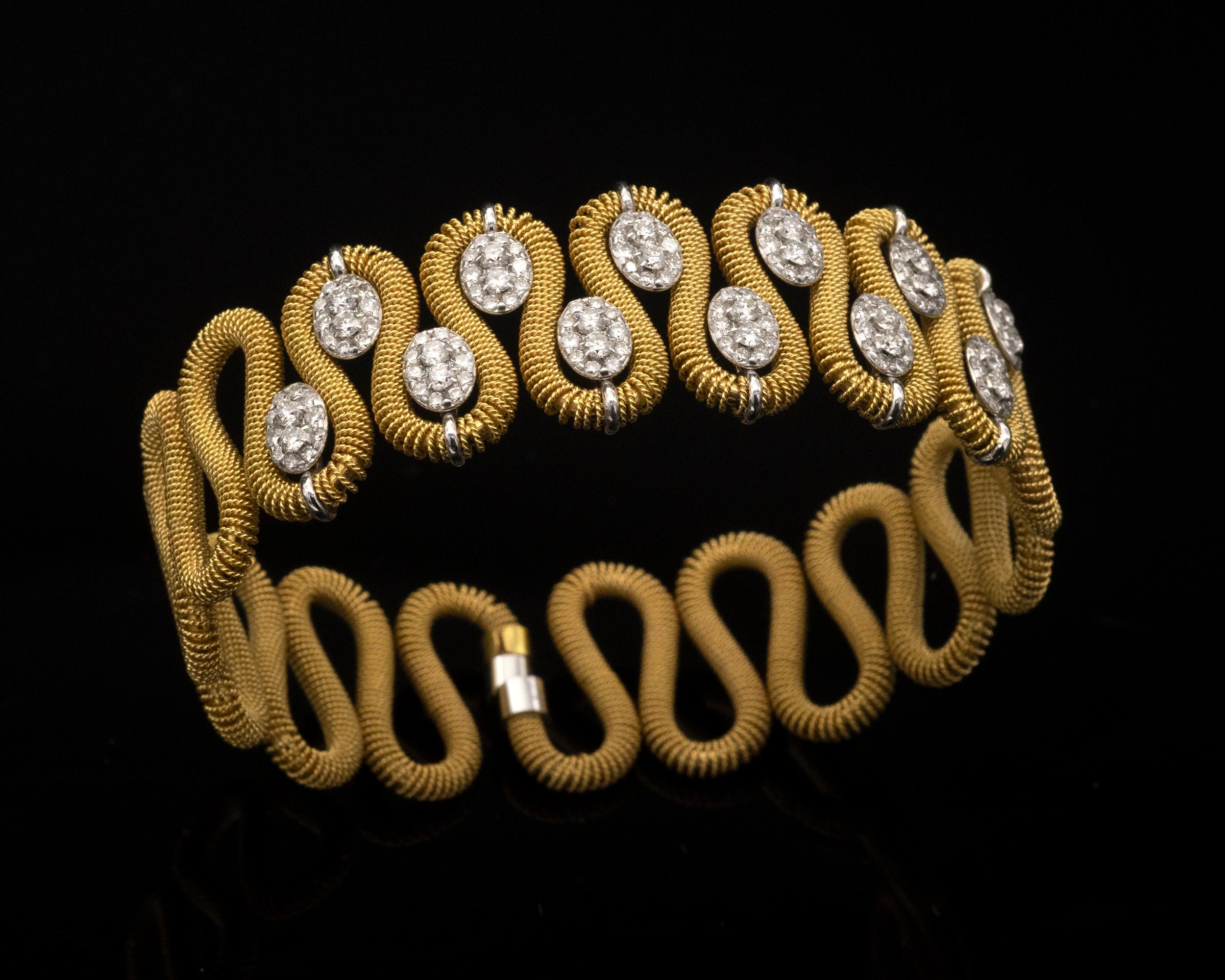 Brilliant Cut Marchisio Diamond and Gold Bracelet For Sale