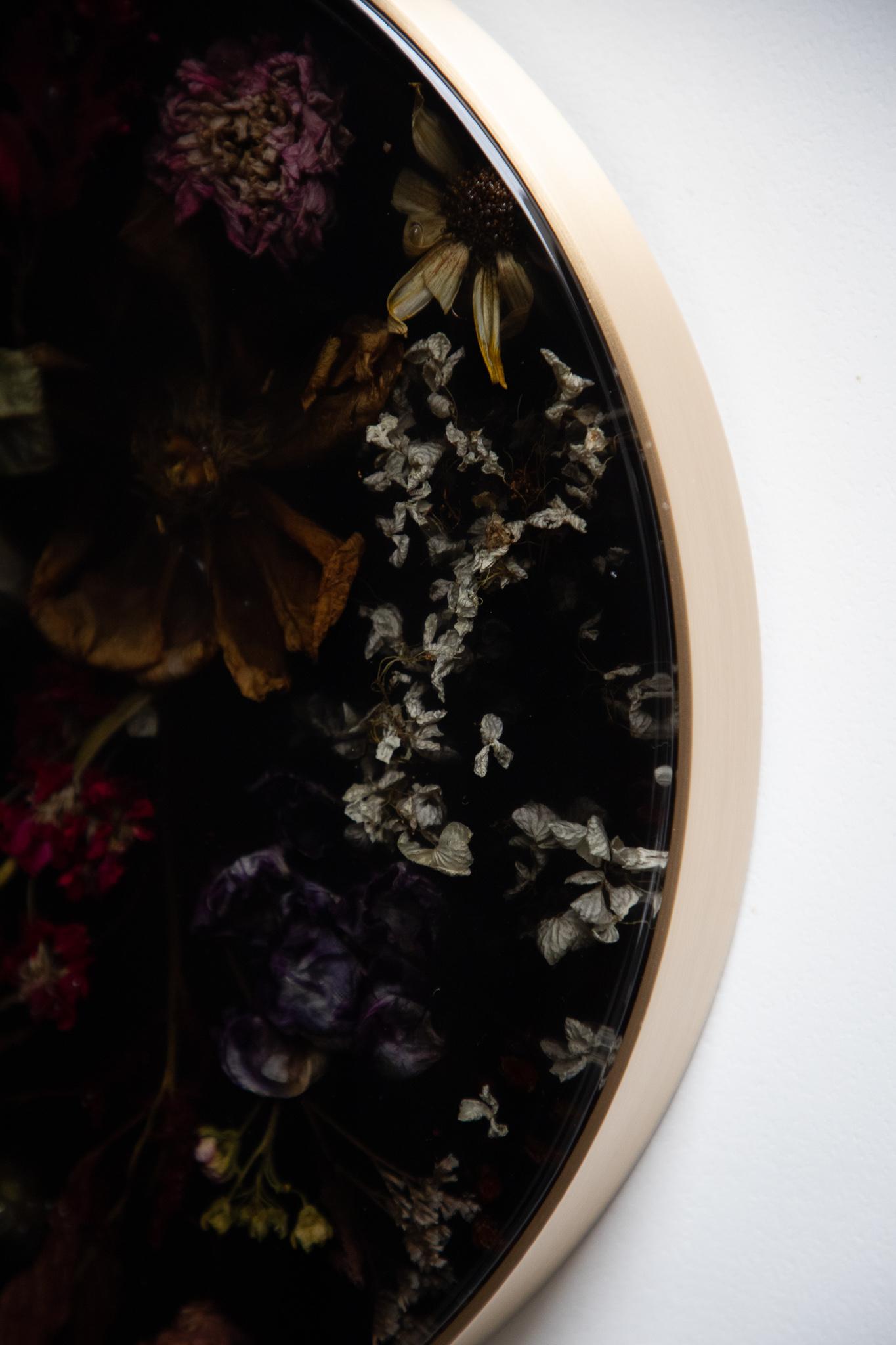 European Marcin Rusak, Flora Wallhanging Disc 35, Black Polished Finish, Brass Frame For Sale