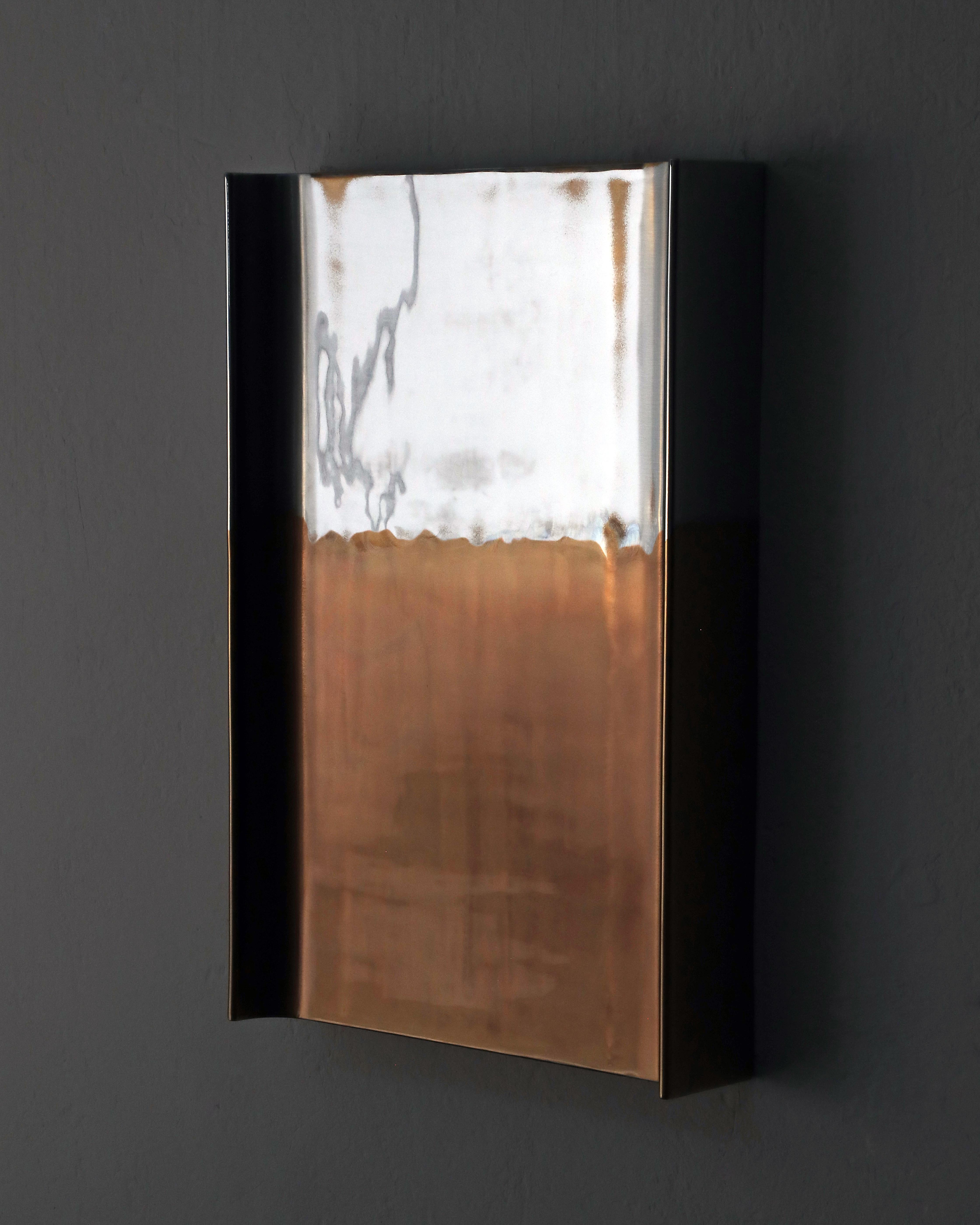 La collezione Merging Metals di Marcin Rusak Studio si concentra sulla presentazione delle qualità pittoriche della fusione dei metalli, con l'obiettivo di infondere l'espressione artistica nei processi industriali associati a questo materiale. La