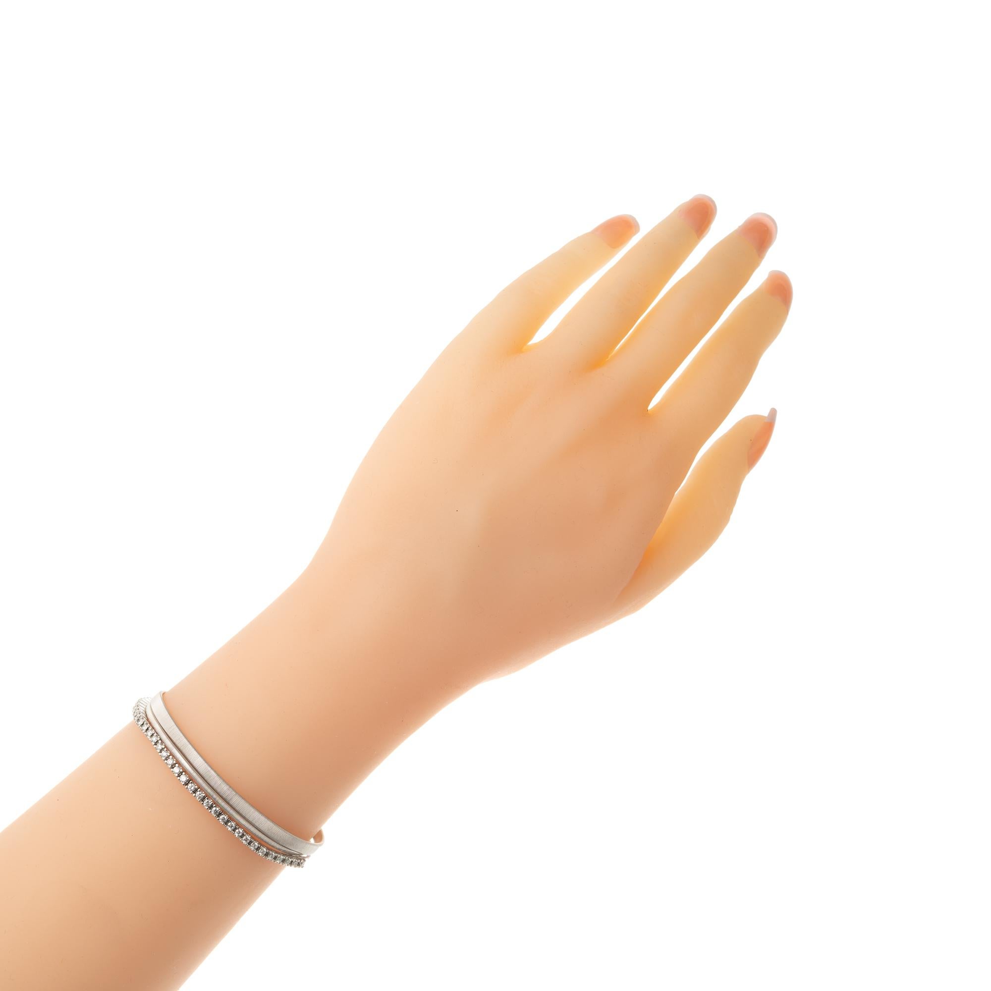 Marco Bicego Bracelet multibrins en or blanc avec diamants de 1,14 carat Pour femmes en vente