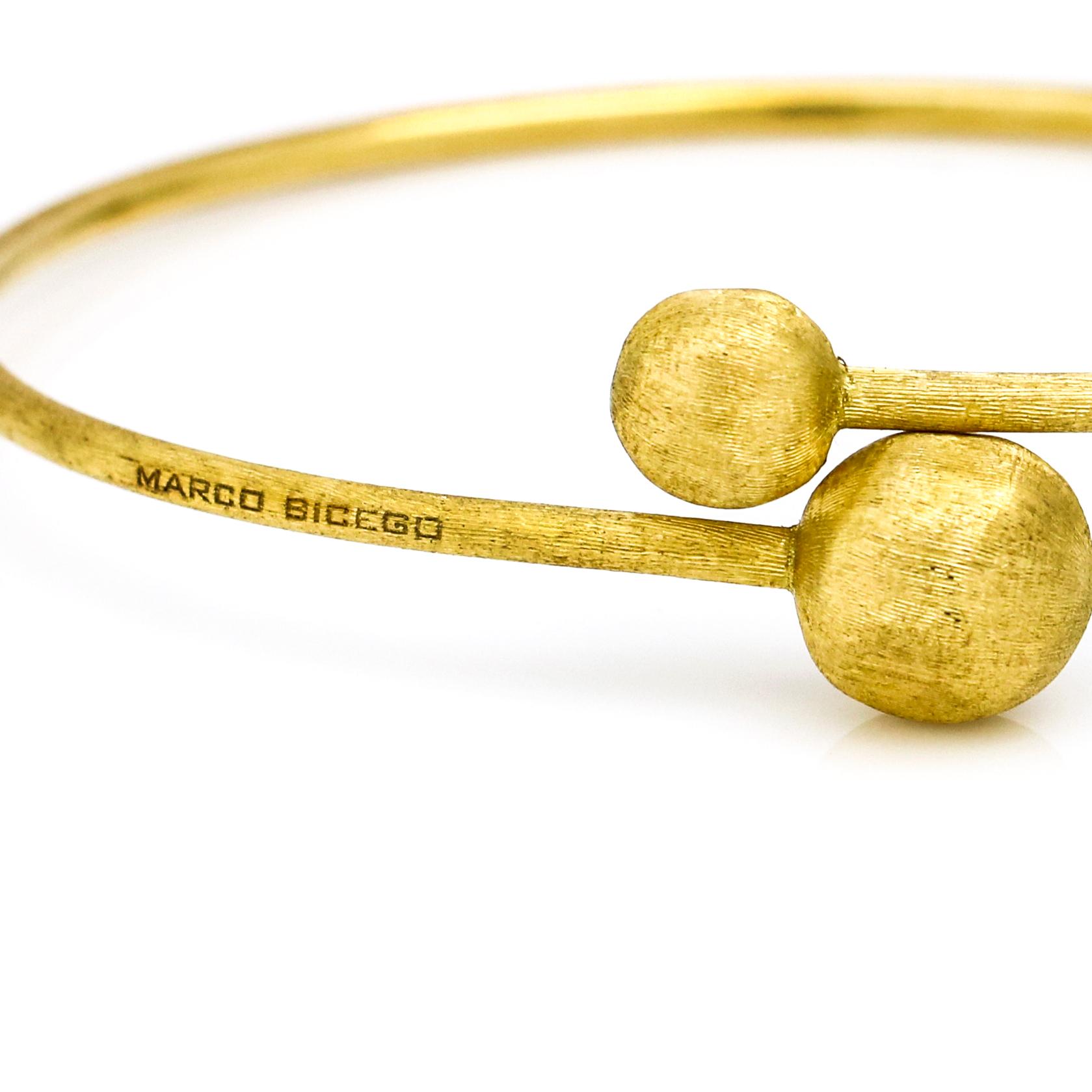 Modern Marco Bicego 18 Karat Yellow Gold Africa Small Bead Hugging Bangle Bracelet