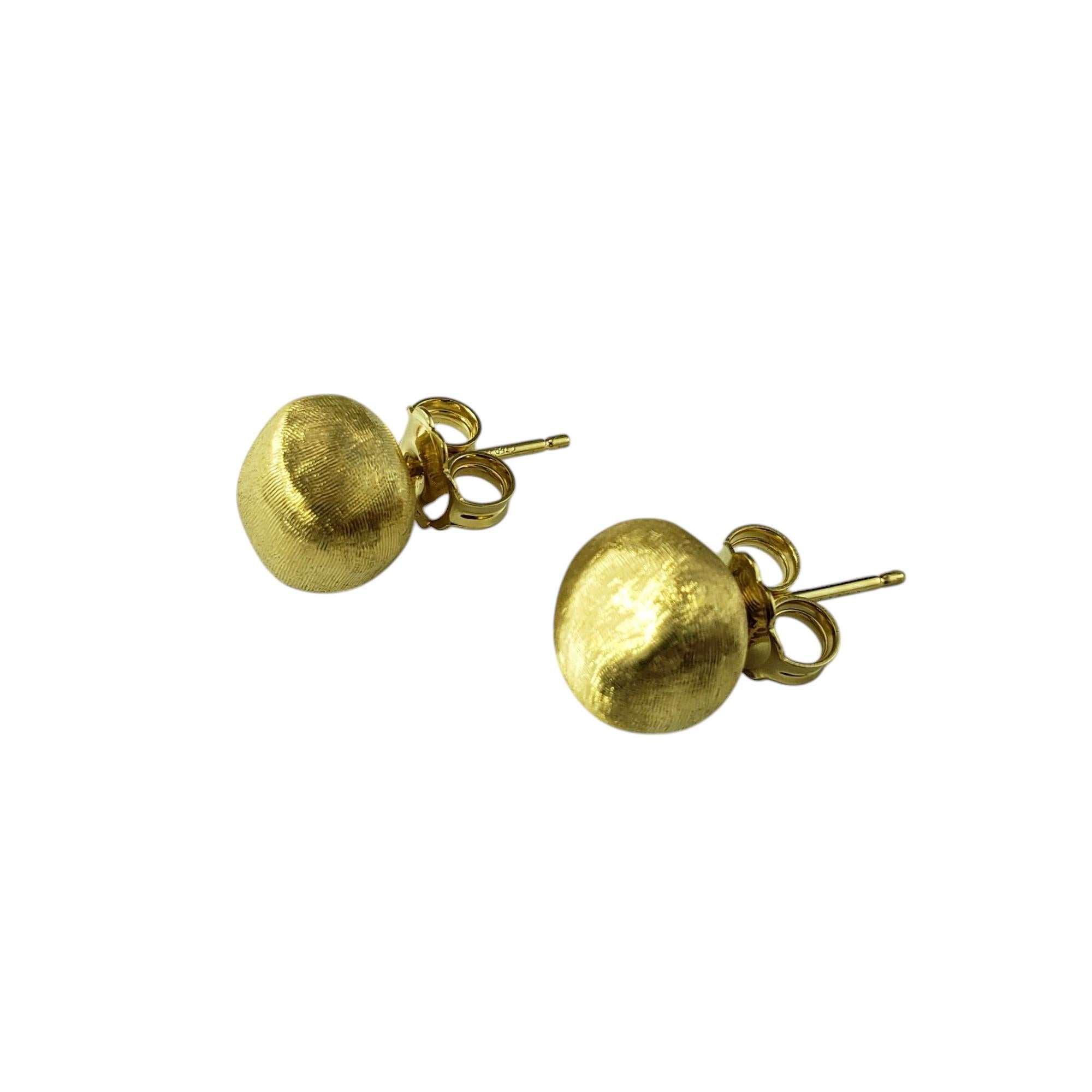 Marco Bicego 18K Yellow Gold Africa Stud Earrings #20041 In Good Condition In Washington Depot, CT