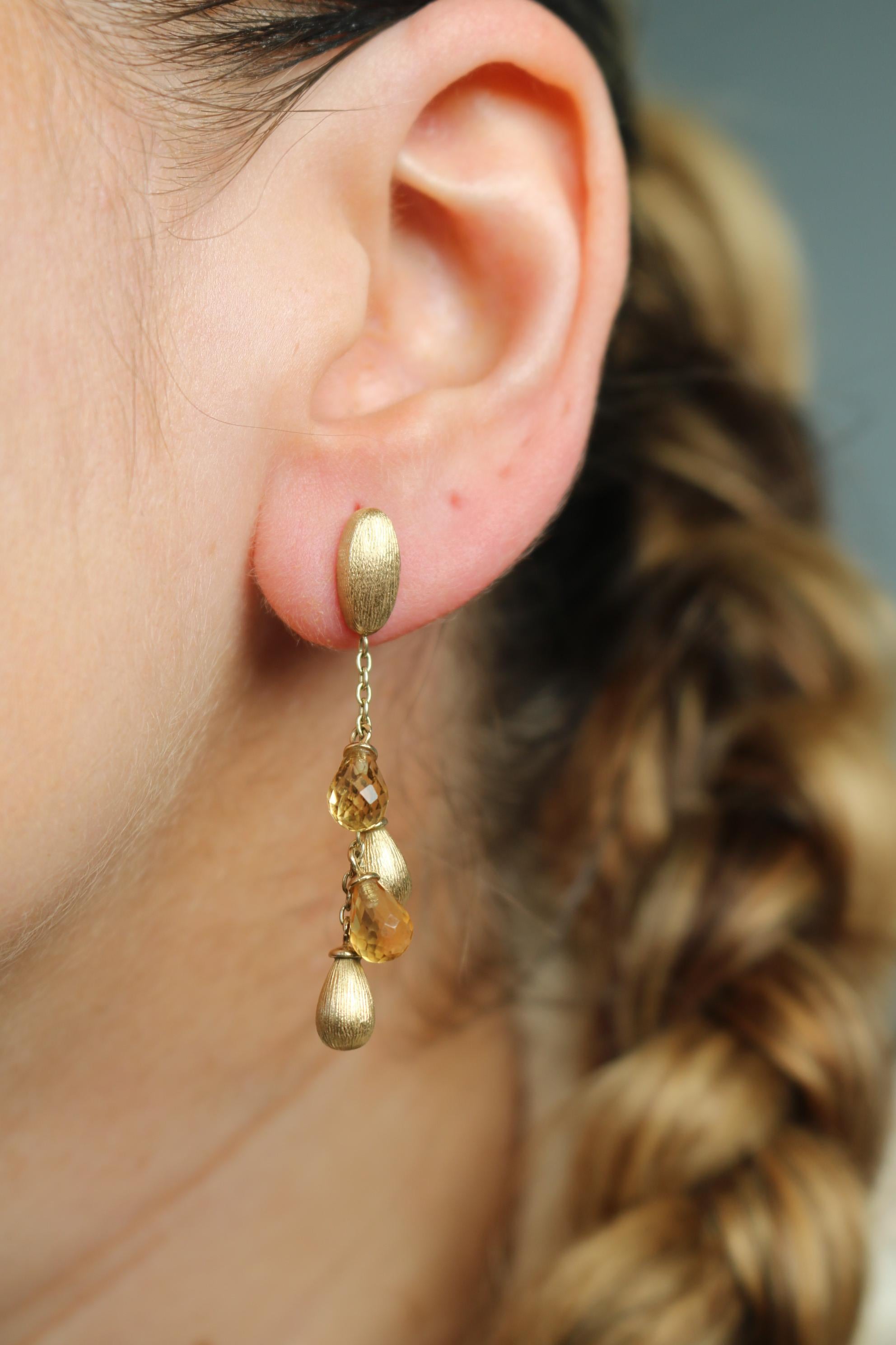Marco Bicego Orecchini a filo singolo in oro giallo 14k con citrino Siviglia in vendita 5