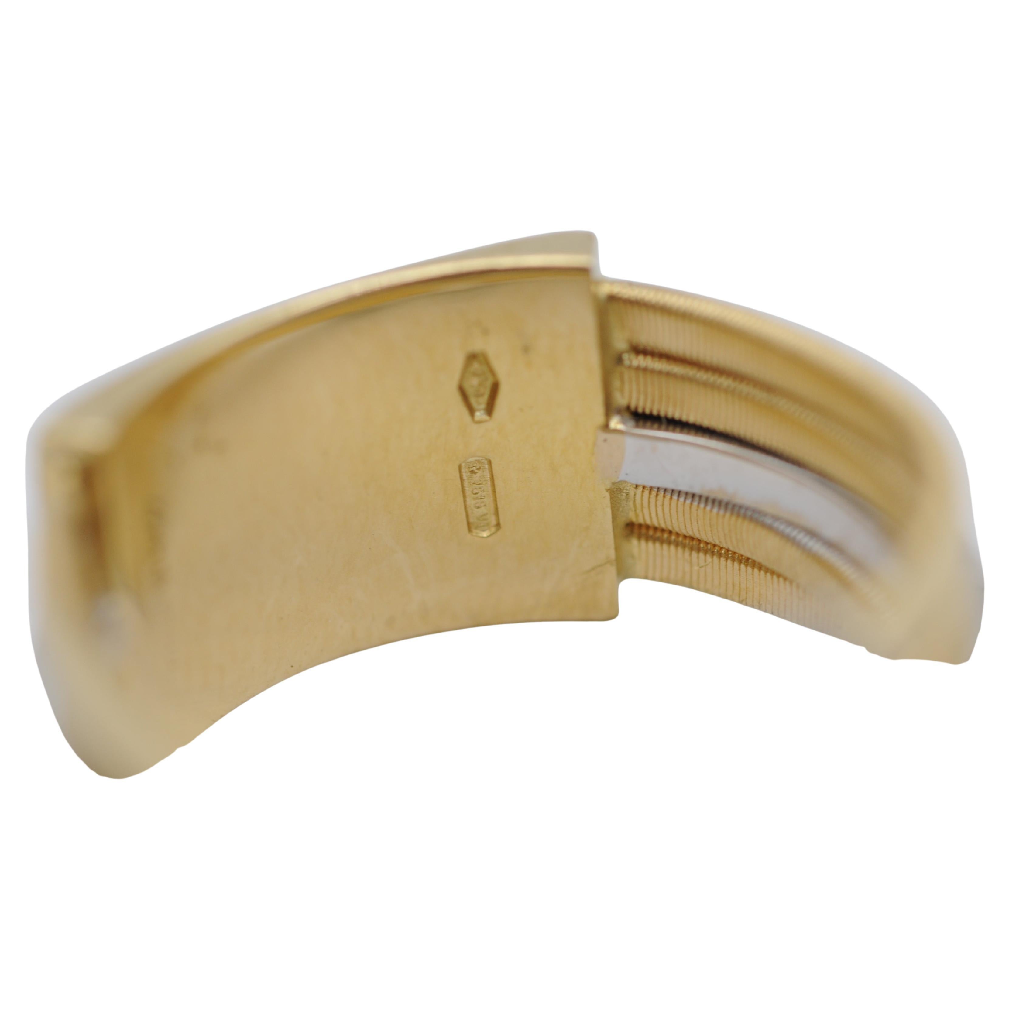 Marco Bicego, Goa Collection 18K yellow Gold Five Strand Diamond and Pavé Ring For Sale 1