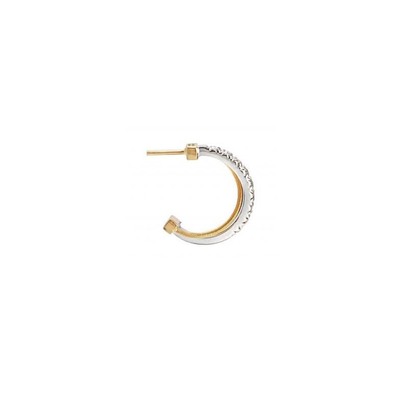 18k Gelb- und Weißgold
Weiße Diamanten Gesamtkaratgewicht: 0,14 ct.
Länge: 1,5 cm
OG331B


