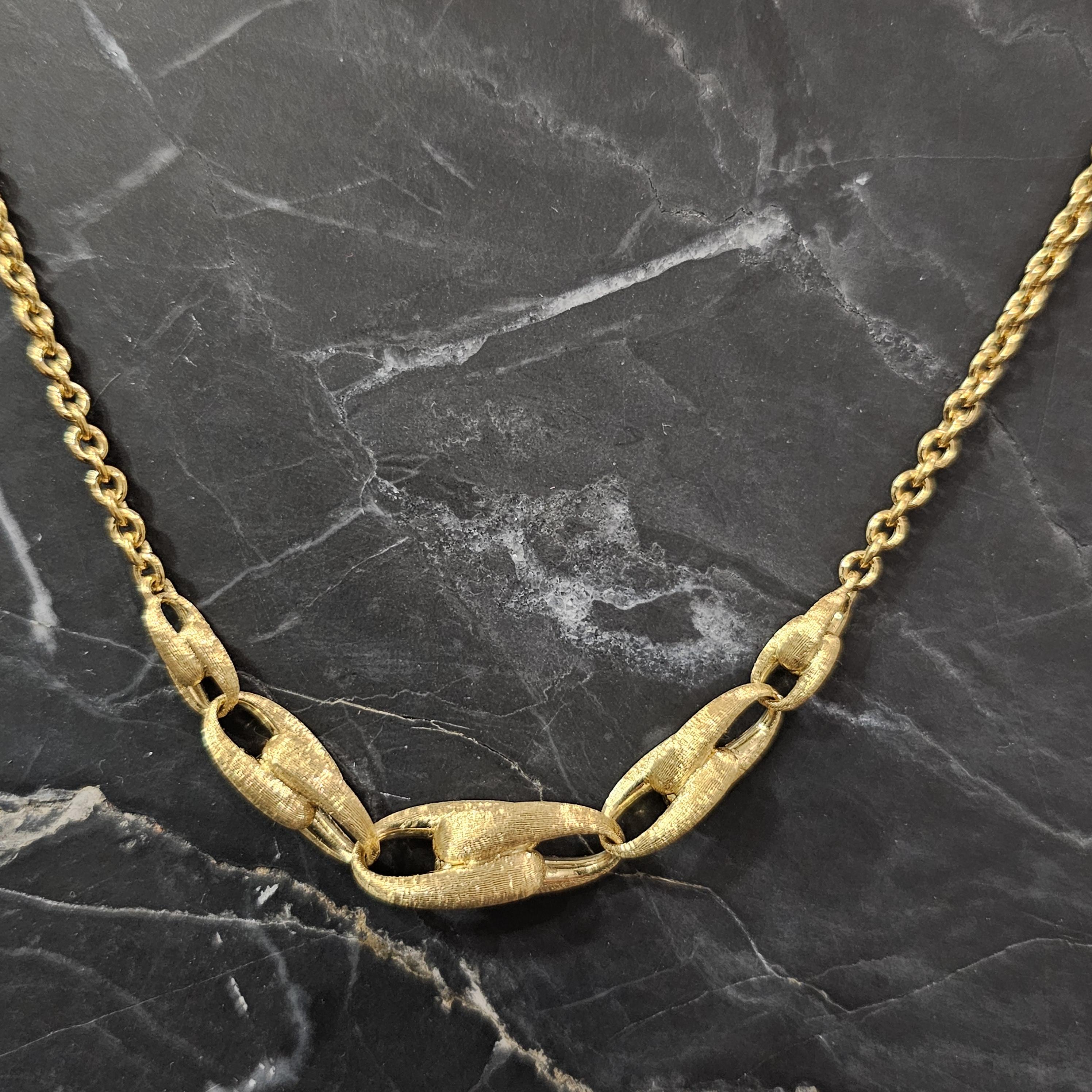 Marco Bicego Lucia Collana a catena in oro giallo 18 ct. In condizioni buone in vendita a Northbrook, IL