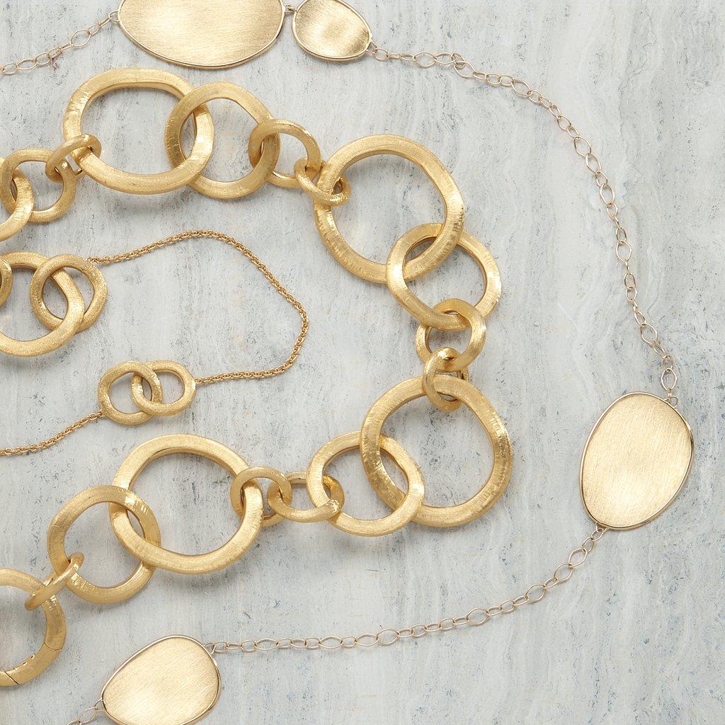 Marco Bicego Lunaria in 18K yellow gold large bead long necklace. Inspired by the delicate shape of the Lunaria flower, this Lunaria Gold Necklace is hand hammered and hand engraved by Italian artisans.
39.25 inch
CB1791 Y 02 