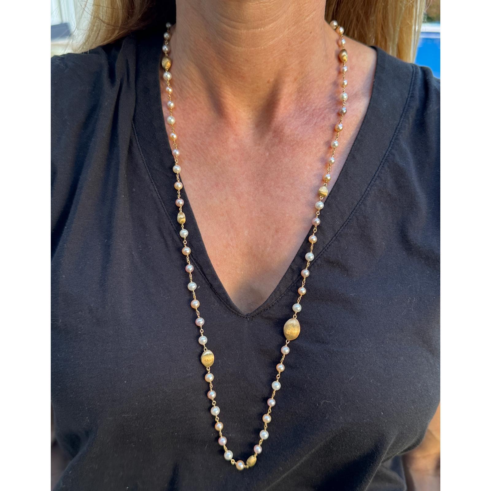Moderne Marco Bicego Collier à maillons 31 pouces en or jaune 18 carats et perles en vente