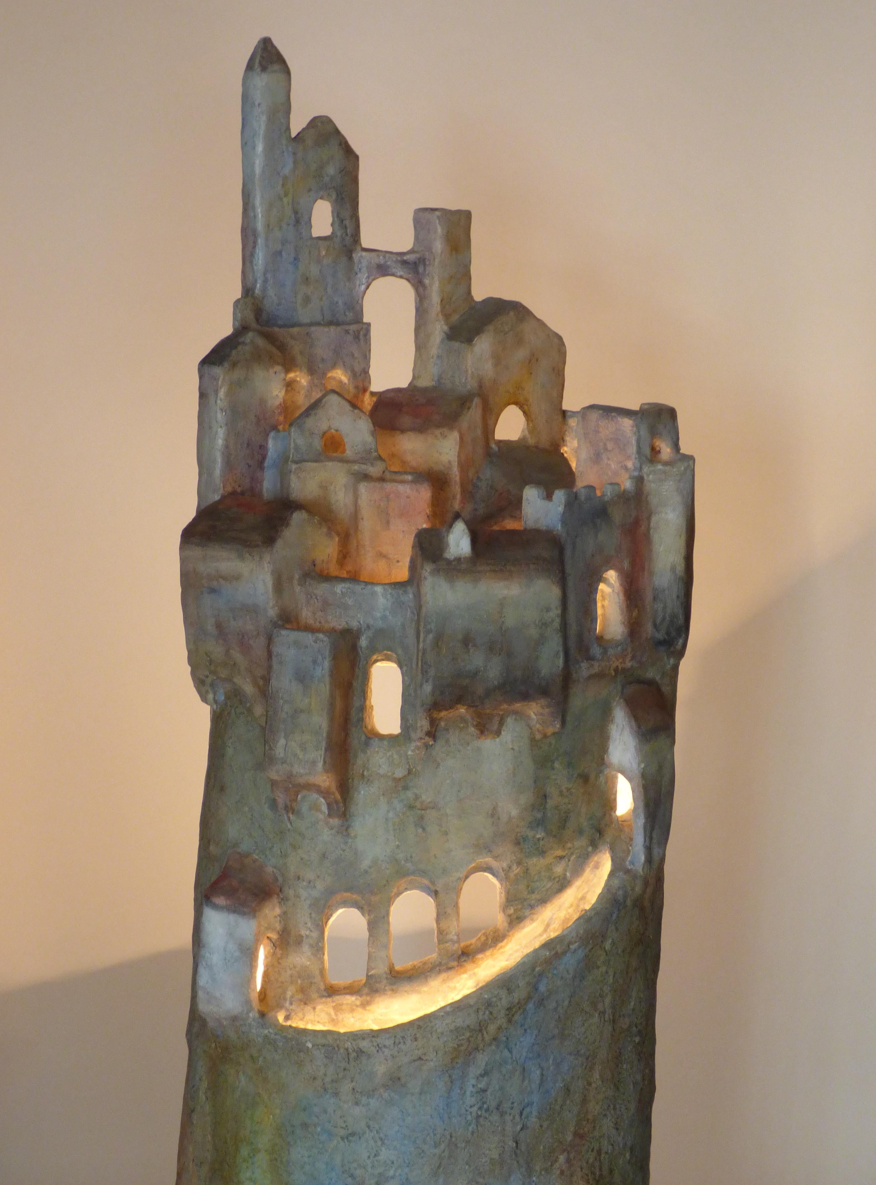 XXIe siècle et contemporain Marco Lagan - Sculpture lumineuse Papier mâché Citt Meteora Modèle 1 Pièce unique en vente