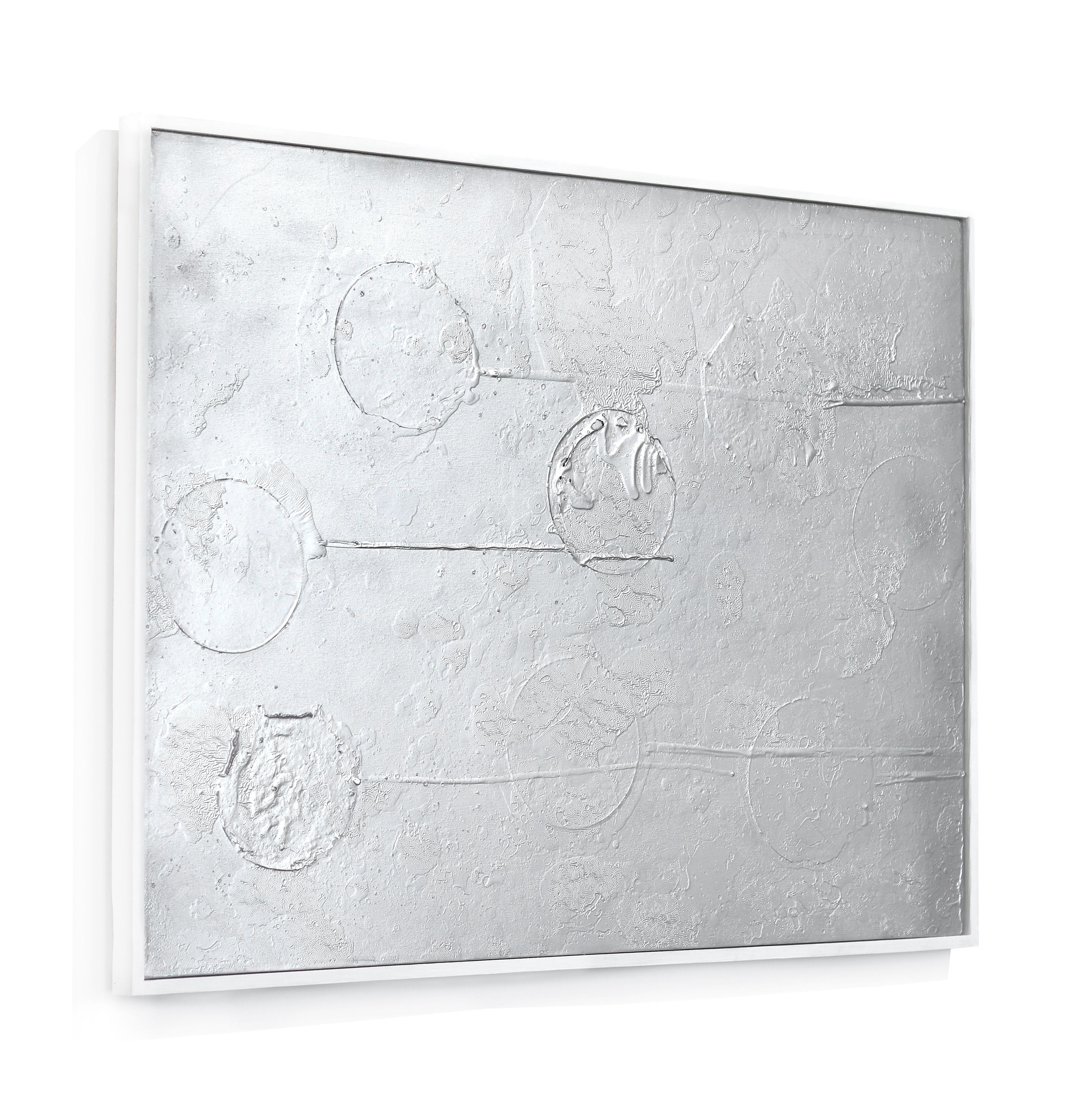 A402 - Contemporary Reflective Silver Abstract Painting With White Frame For Sale 2