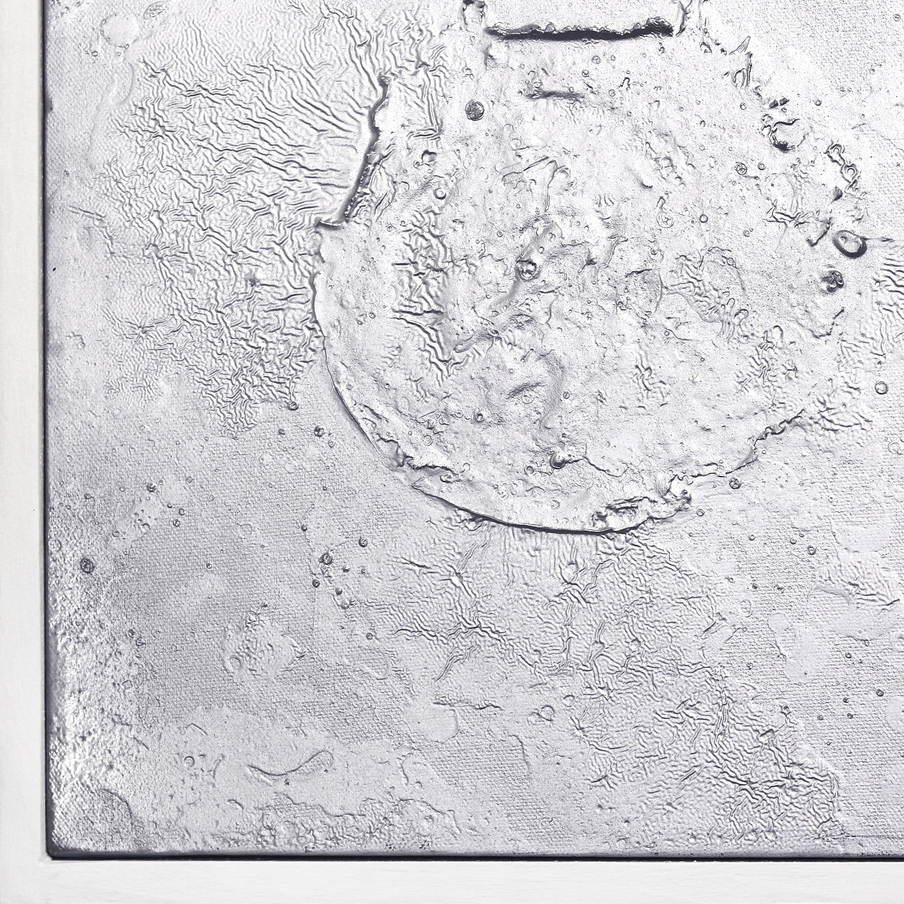 A402 - Contemporary Reflective Silver Abstract Painting With White Frame For Sale 6