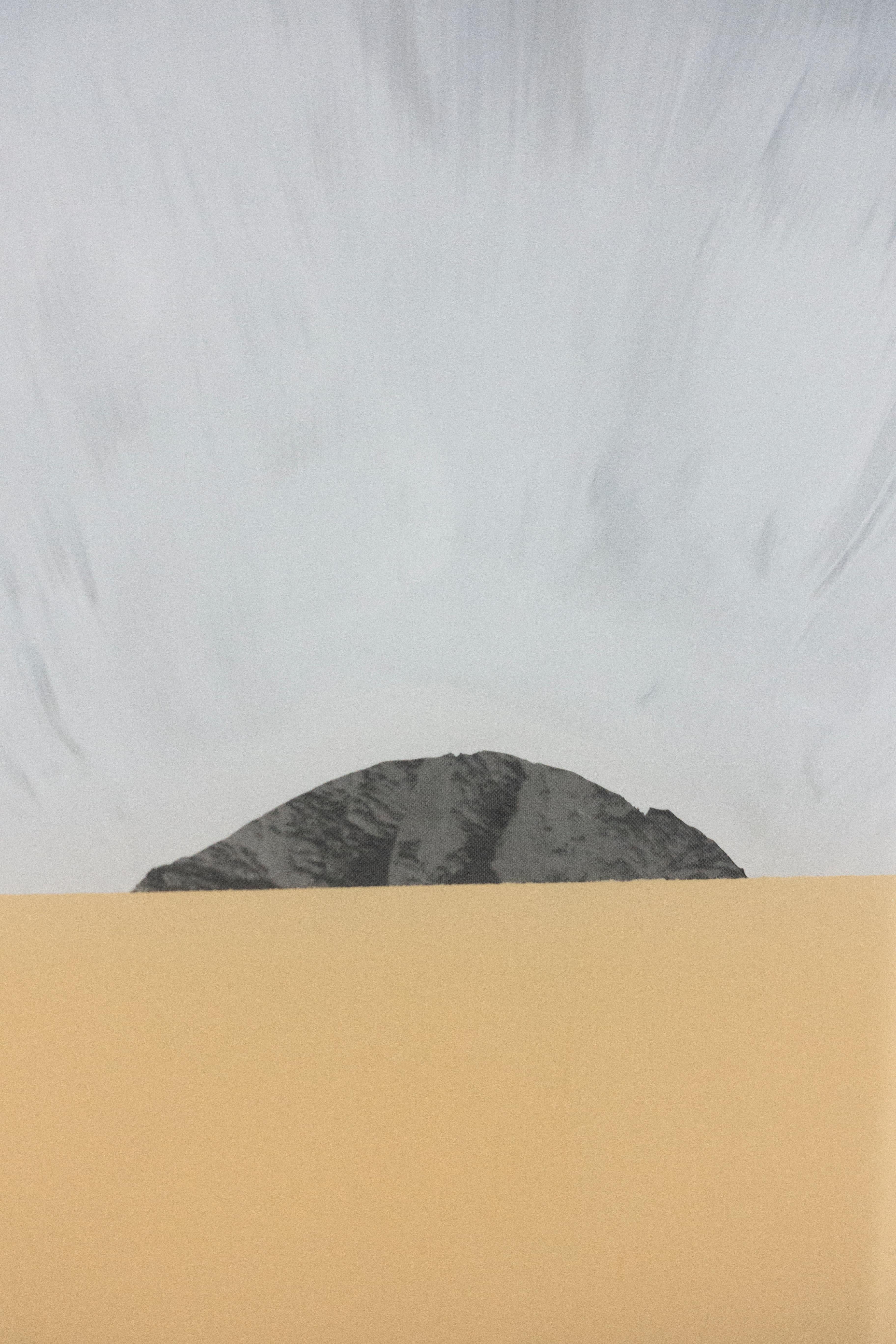 Archipel 59, Acrylique sur verre, impression au sel d'argent à partir d'un smartphone, cadre en bois et aluminium, 21x14 cm, 2024

