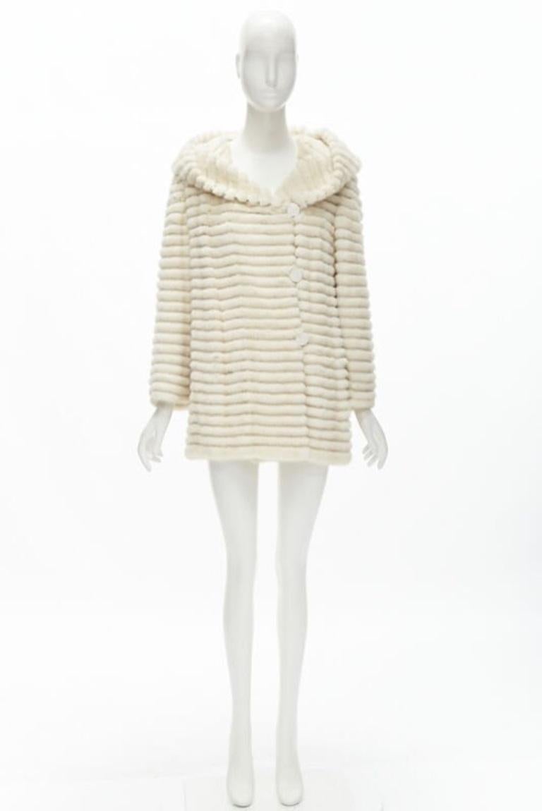 MARCO VANOLI - Veste à capuche asymétrique boutonnée en fourrure de tulle crème IT40 S en vente 6