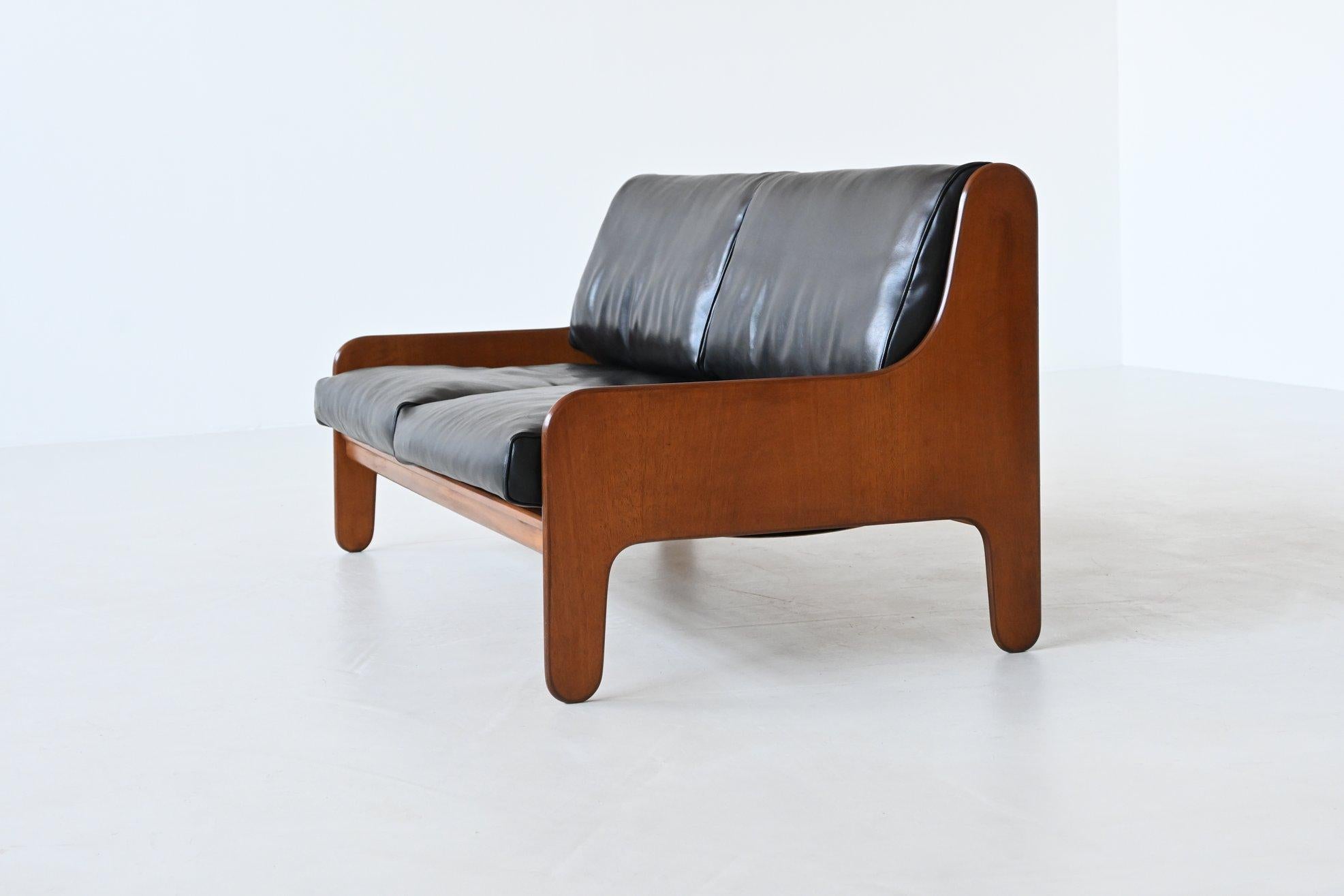 Marco Zanuso Baronet two-seat sofa in teak and black leather Arflex Italy 1964 3
