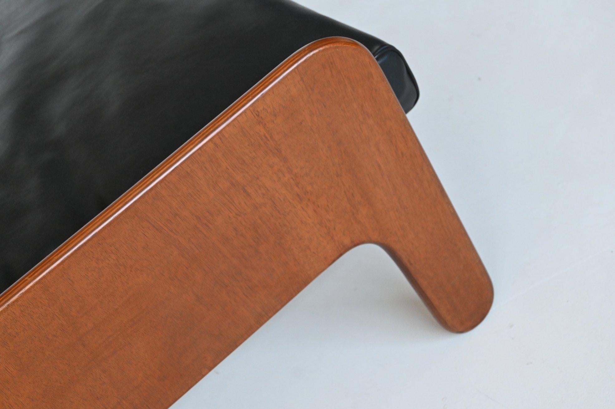 Marco Zanuso Baronet two-seat sofa in teak and black leather Arflex Italy 1964 7