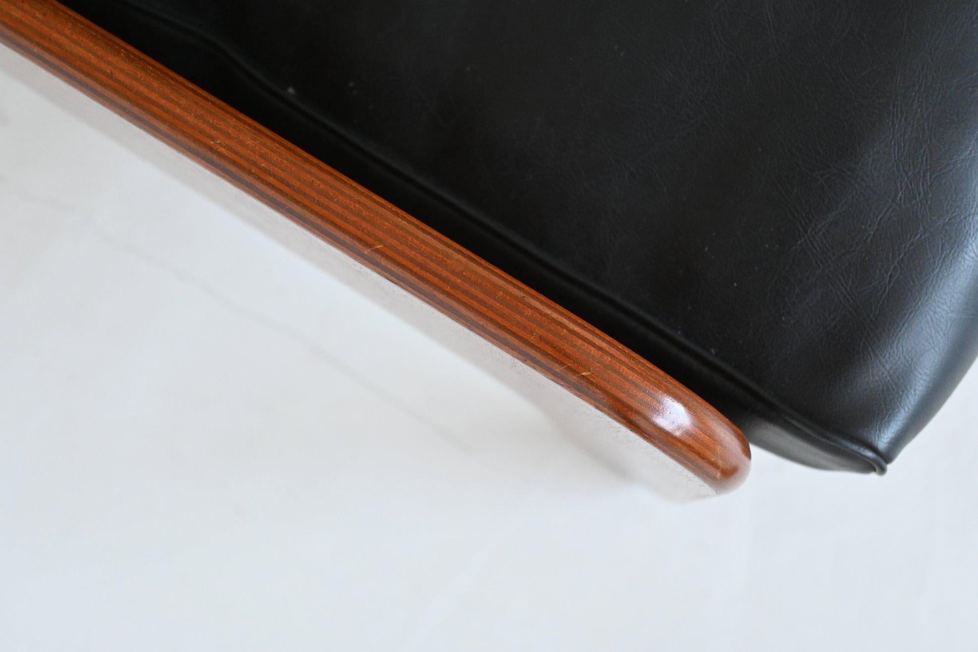 Marco Zanuso Baronet two-seat sofa in teak and black leather Arflex Italy 1964 9