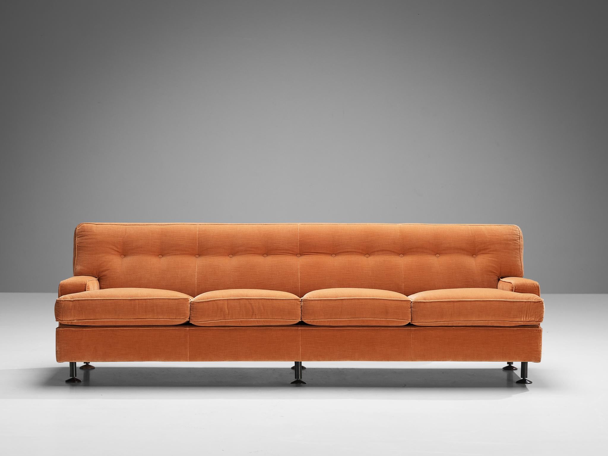 Marco Zanuso for Arflex Pair of 'Square' Sofas in Salmon Pink Corduroy  In Good Condition For Sale In Waalwijk, NL