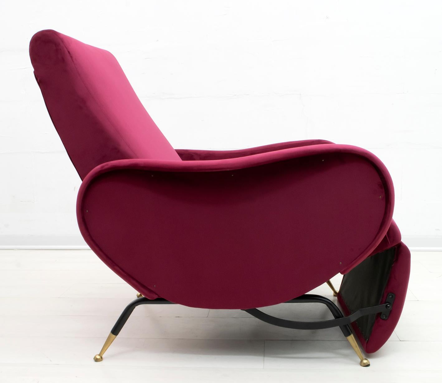 Marco Zanuso Mid-Century Modern Italian Velvet Reclining Armchair, 1950s 6