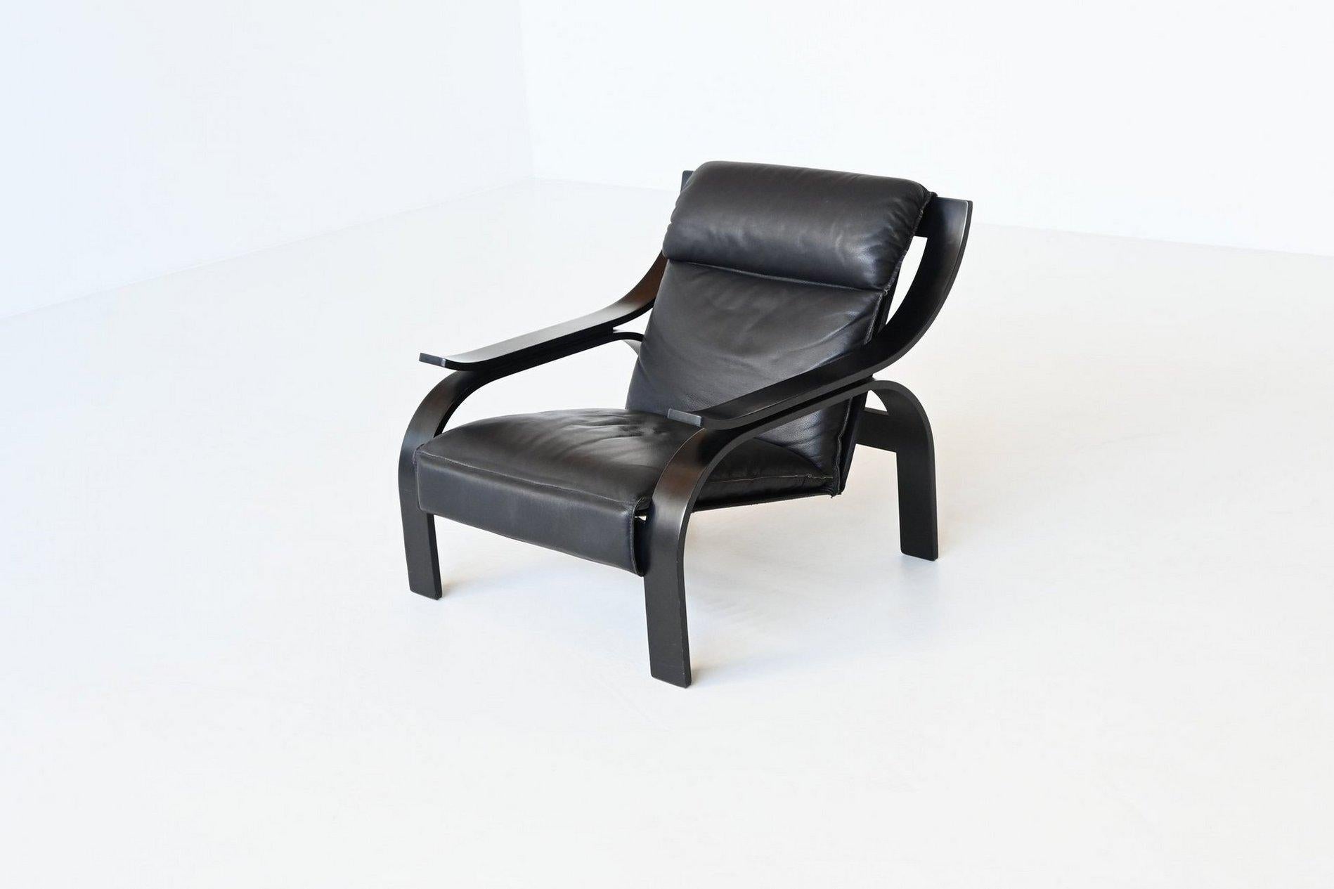 Marco Zanuso pair of Woodline armchairs in black leather Arflex Italy 1964 9
