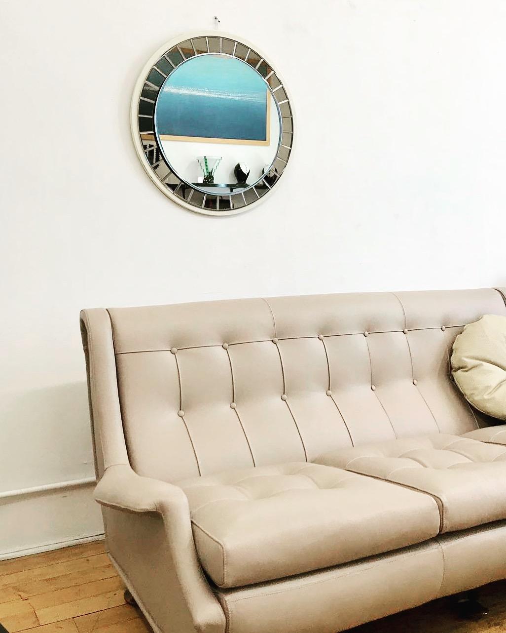 Regent sofa designed by Marco Zanuso and manufactured for Arflex in the 1960s. This Regent sofa has been completely restored and reupholstered with luxury Italian leather in a beige color which can be combined perfectly with lighter or darker woods