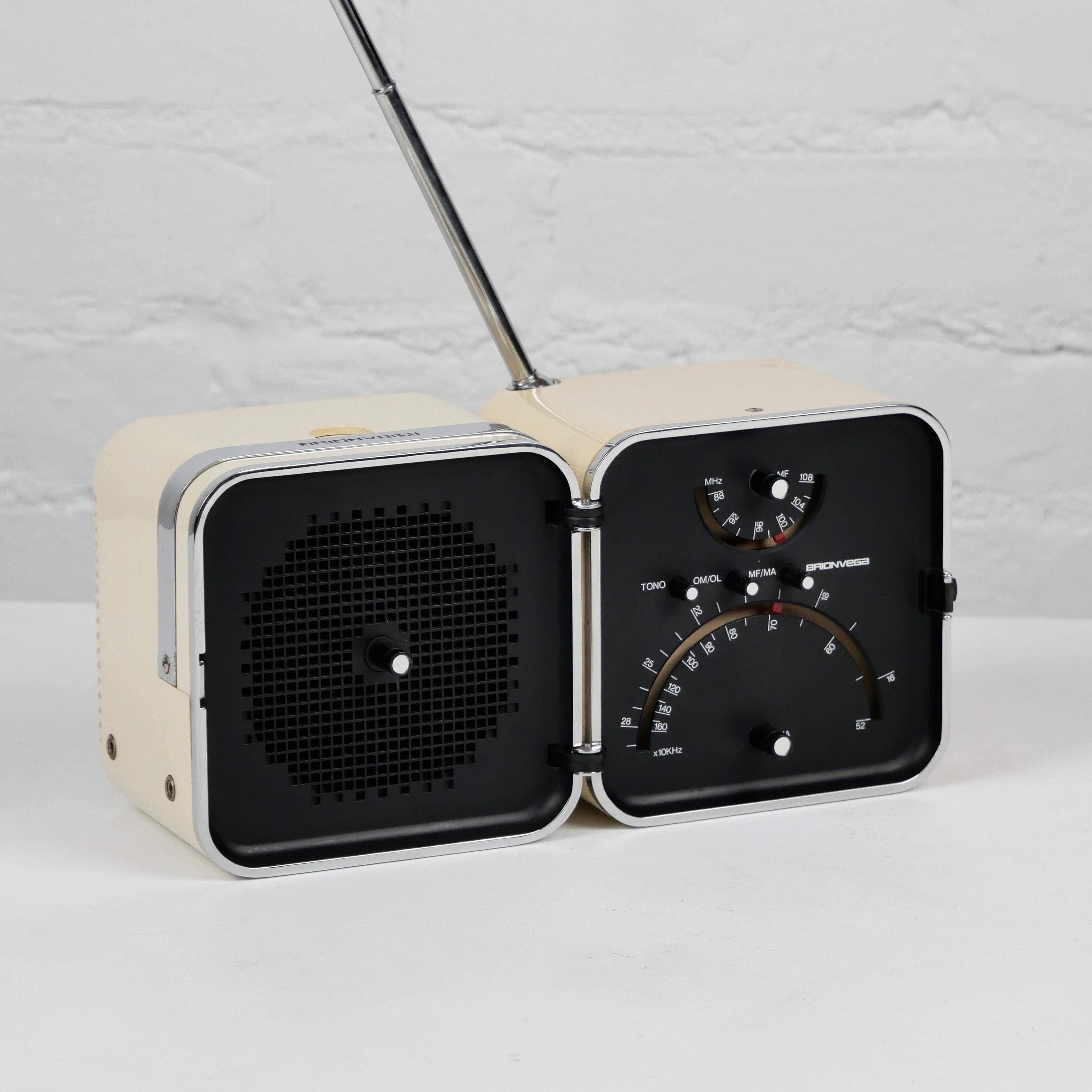 Mid-Century Modern Radio Cube TS 502 de Marco Zanuso, Richard Sapper, Brionvega 1964 en vente