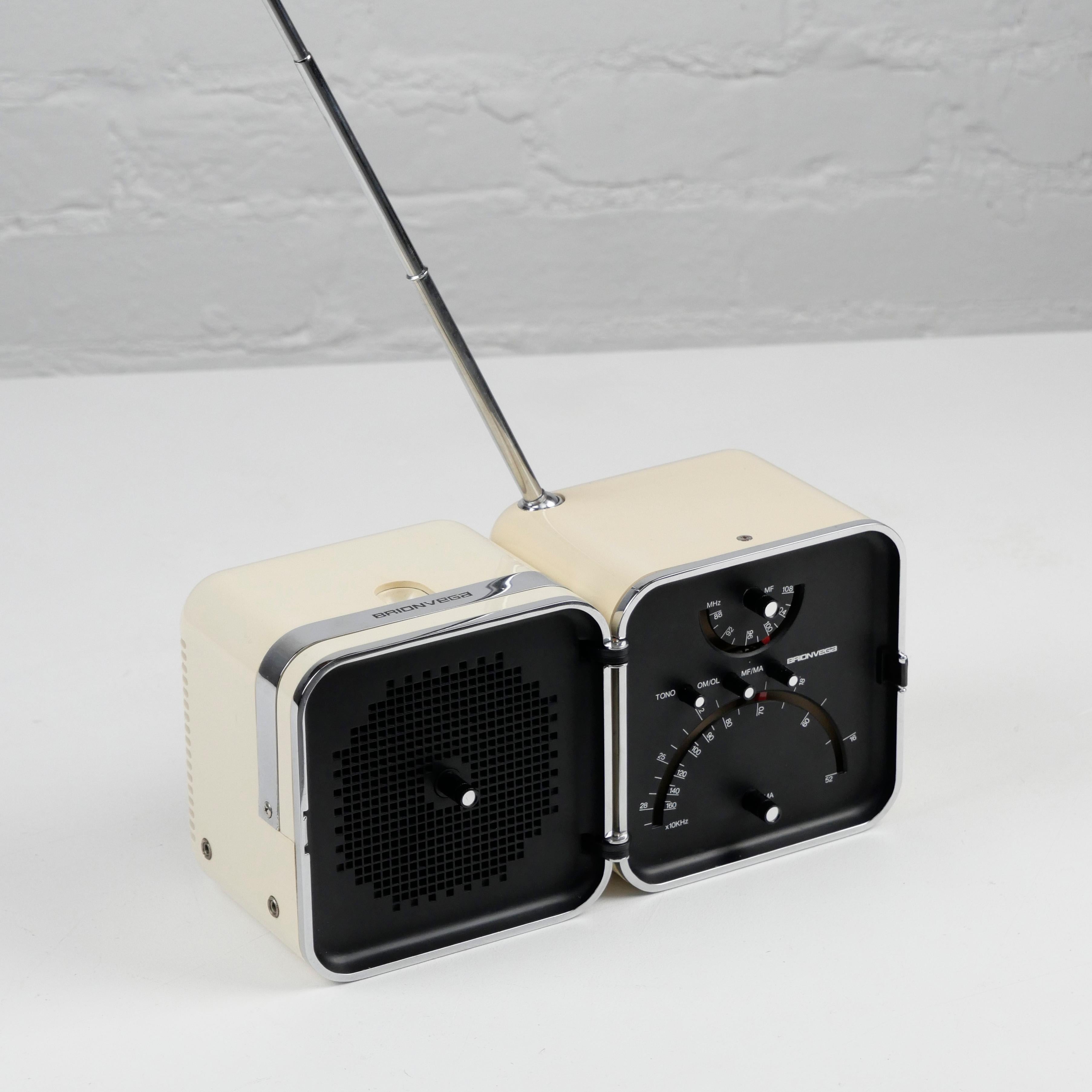 Radio Cube TS 502 de Marco Zanuso, Richard Sapper, Brionvega 1964 Bon état - En vente à London, GB