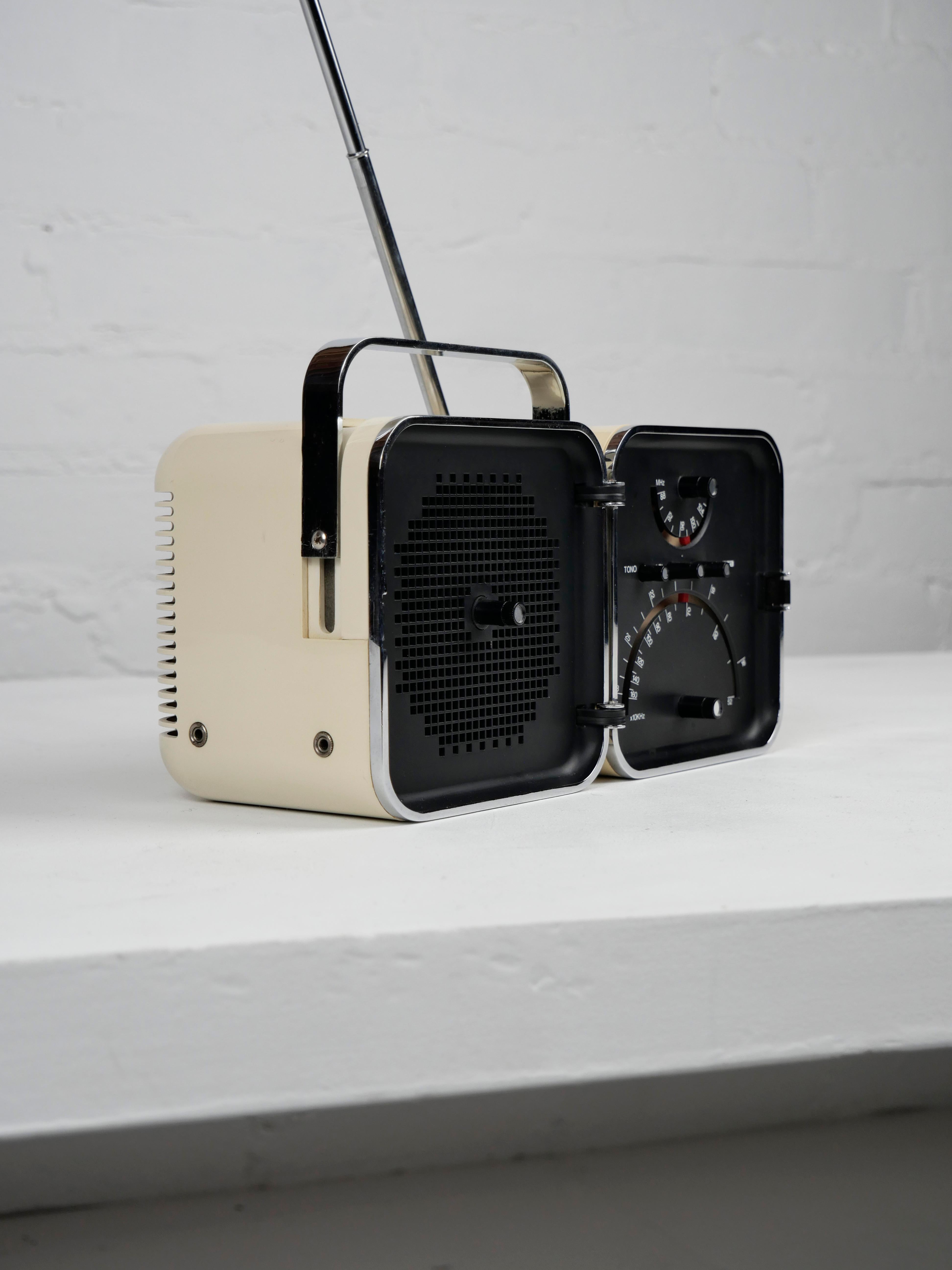 Plastique Radio Cube TS 502 de Marco Zanuso, Richard Sapper, Brionvega 1964 en vente