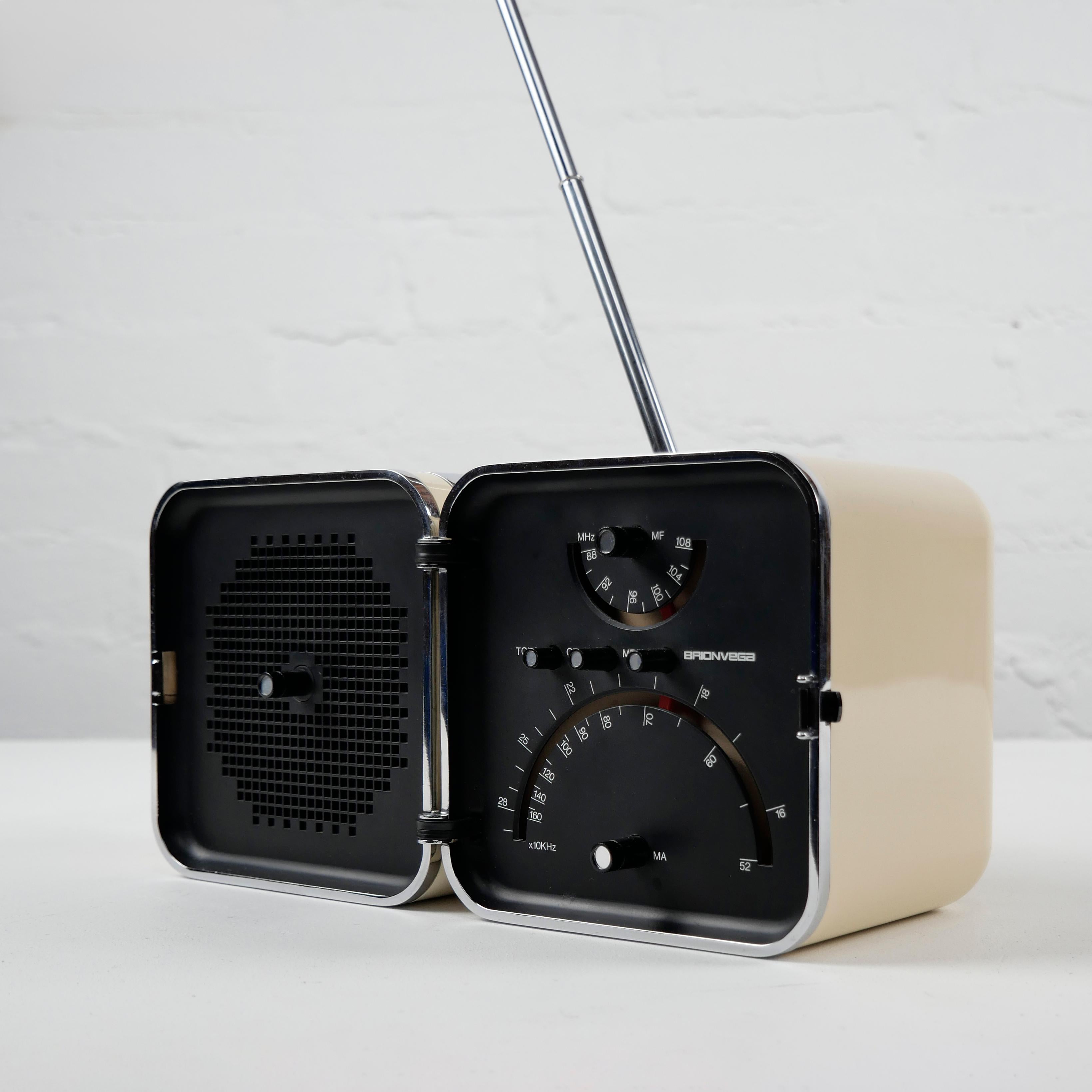 Radio Cube TS 502 de Marco Zanuso, Richard Sapper, Brionvega 1964 en vente 2
