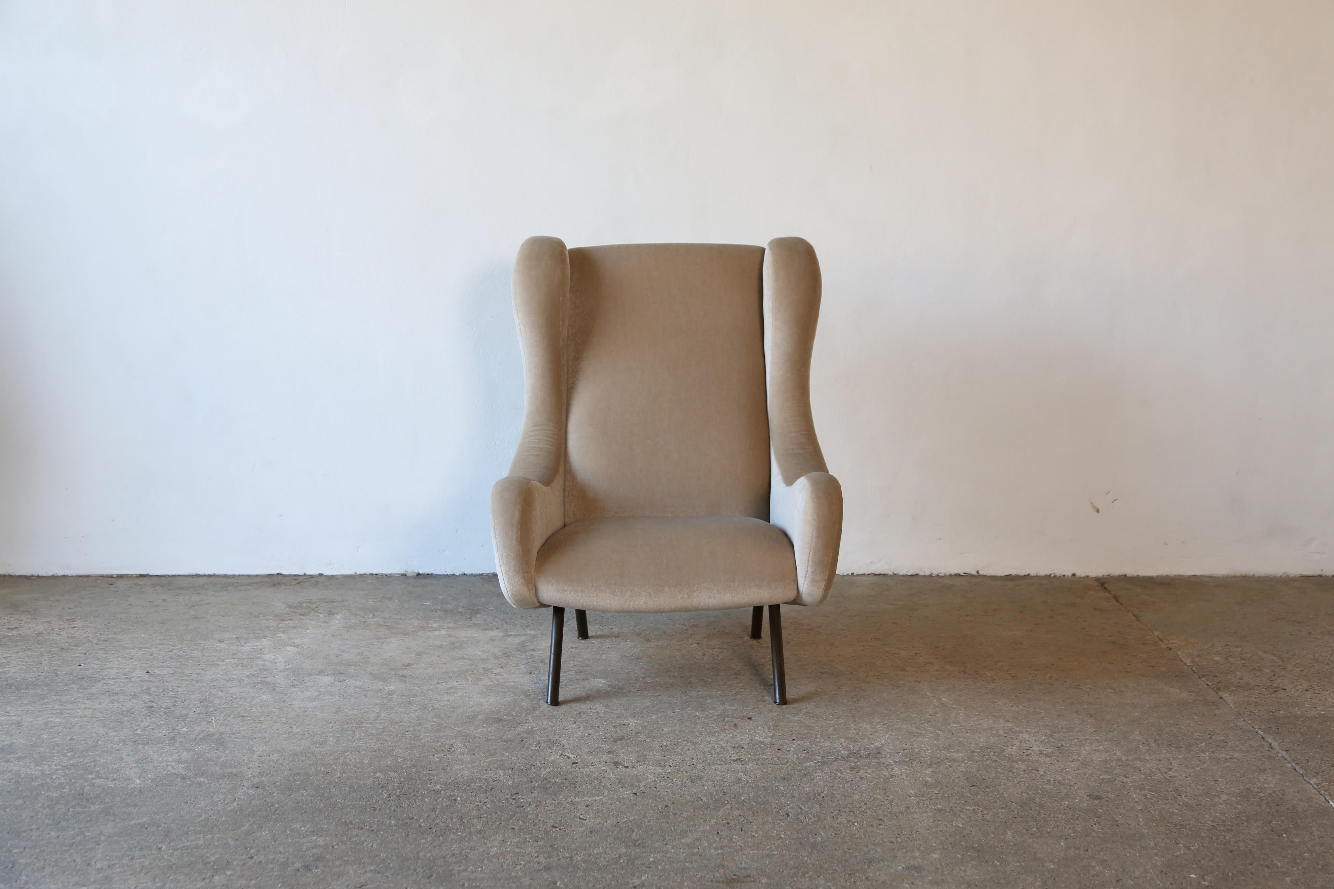 Marco Zanuso Senior Chair, Pure Mohair, Arflex, Italy, 1960s For Sale 1