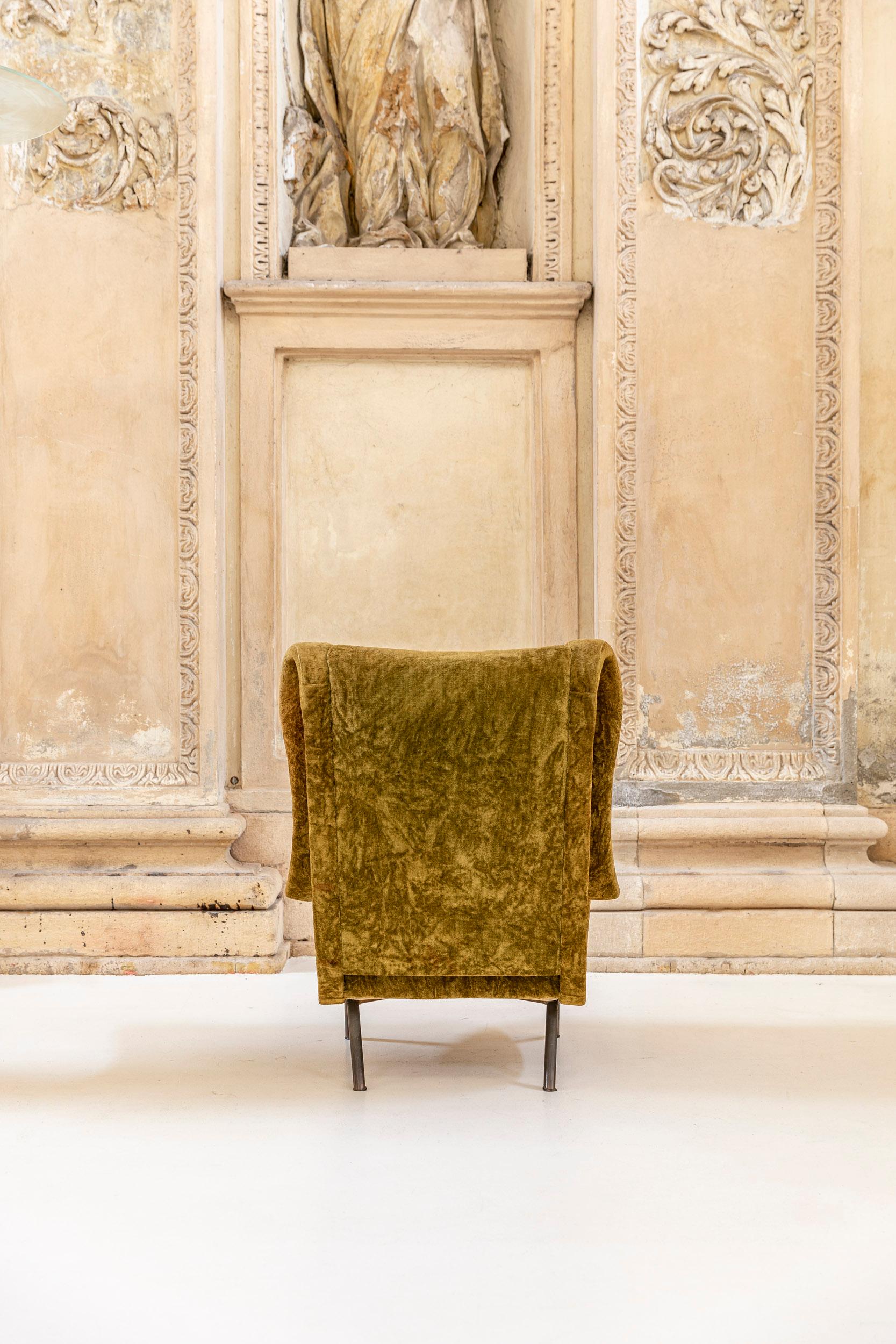Marco Zanuso Senoir Armchair for Arflex In Excellent Condition In Piacenza, Italy