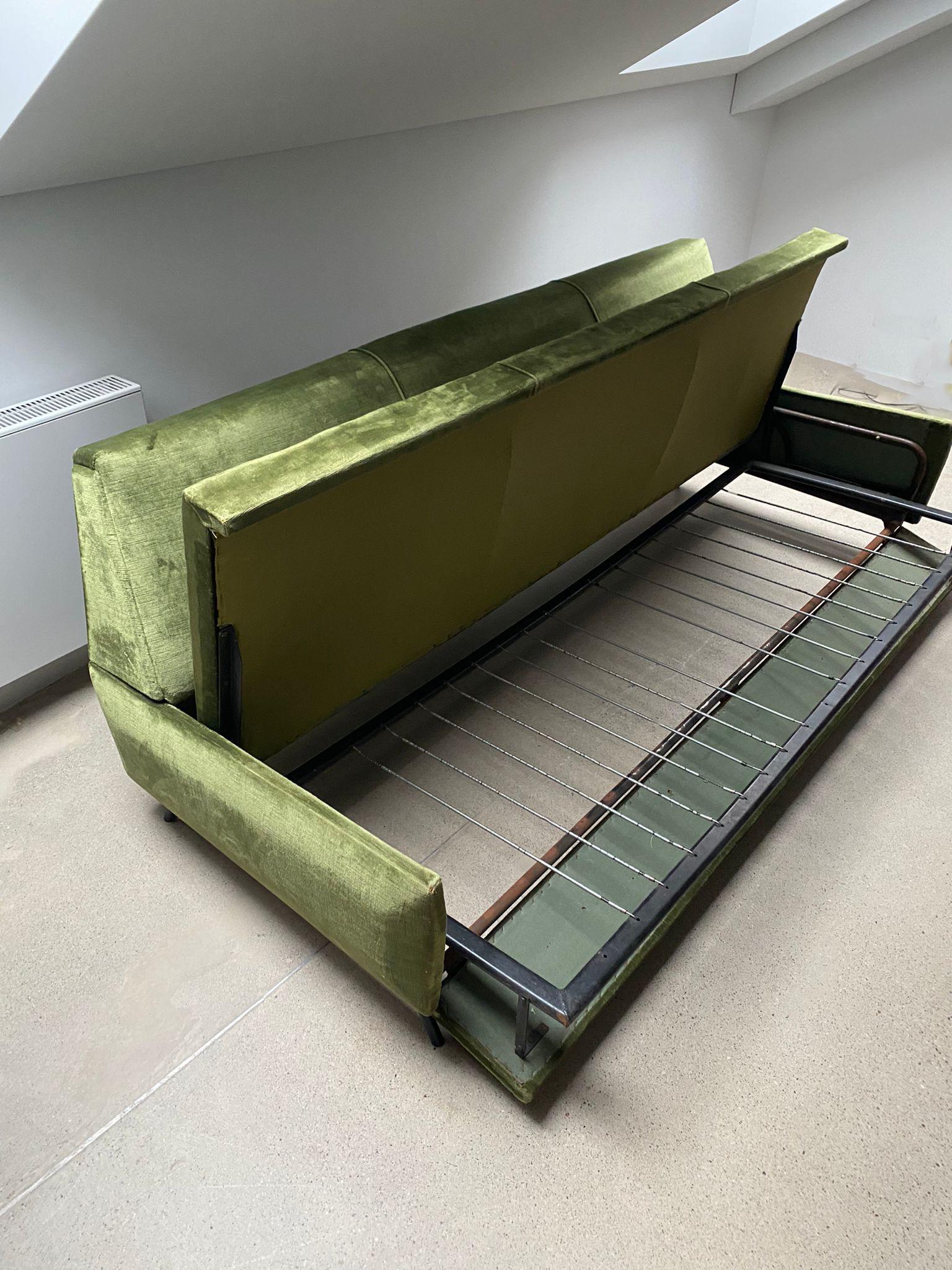 Marco Zanuso Sofa for Arflex Mid Century Italian Modern  For Sale 1