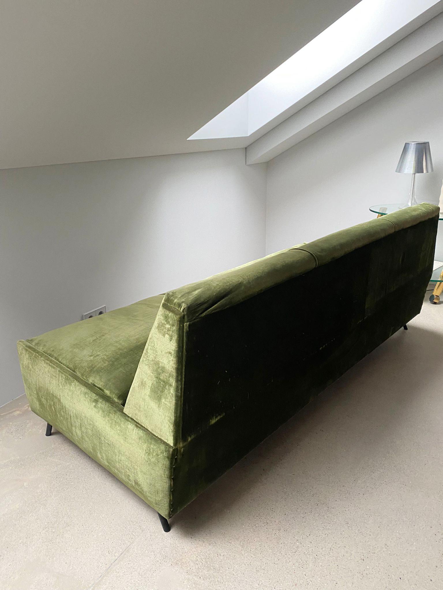 Velvet Marco Zanuso Sofa for Arflex Mid Century Italian Modern  For Sale