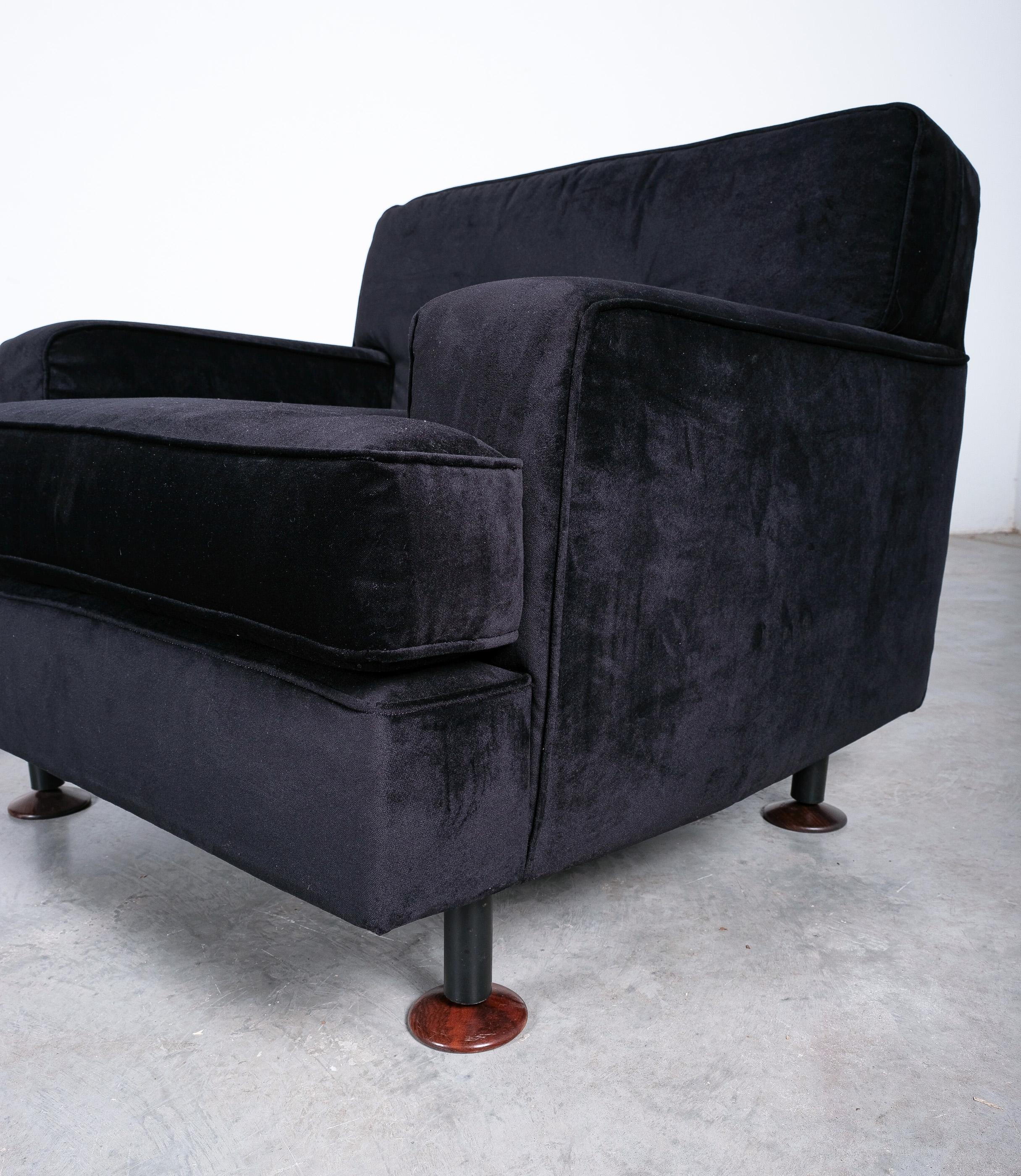 Mid-20th Century Marco Zanuso 'Square' Black Velvet Chairs with Teak Feet, Italy, circa 1955 For Sale