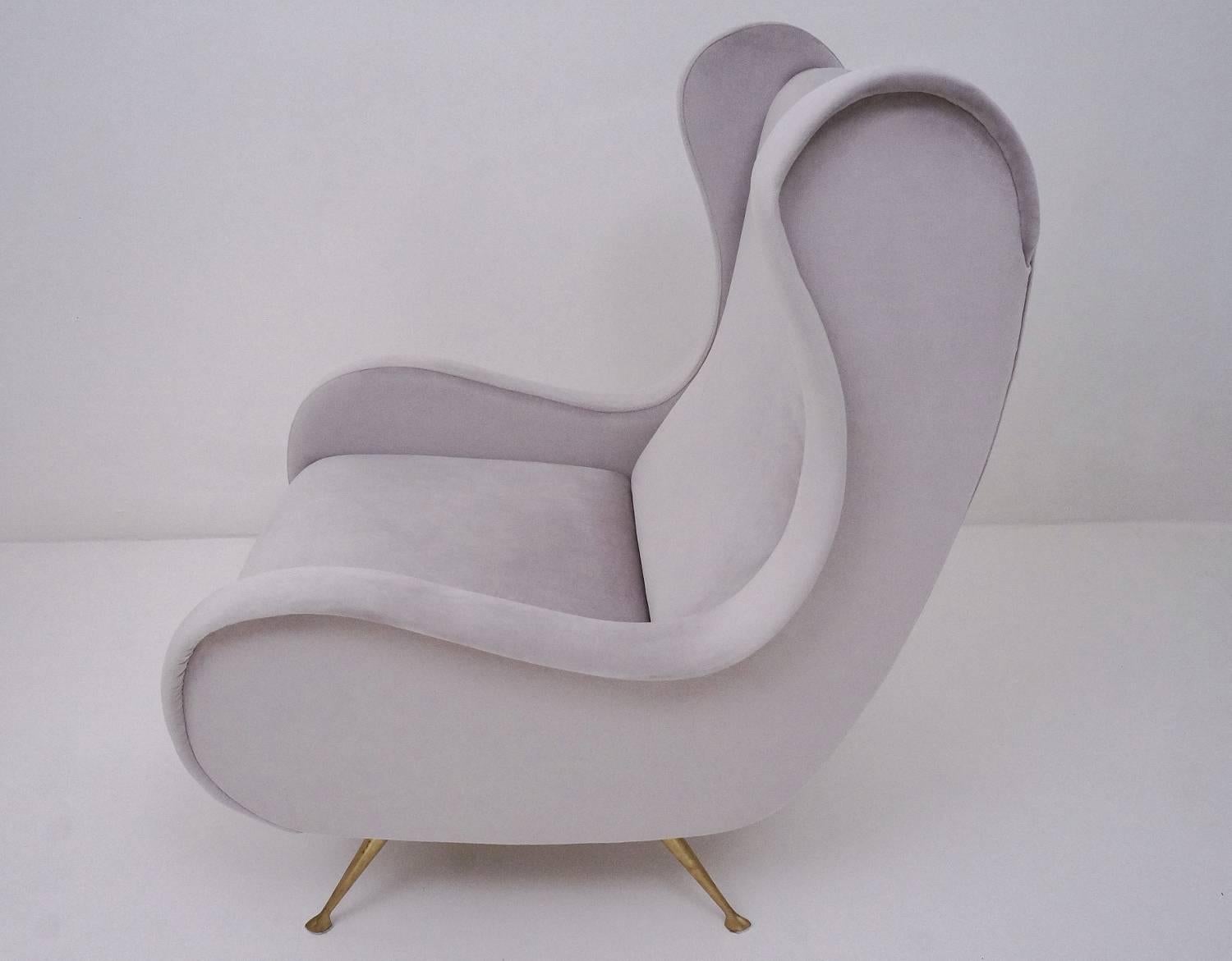 Marco Zanuso Style Senior Armchair, Available in 25 Colors of Velvet, Italian For Sale 4