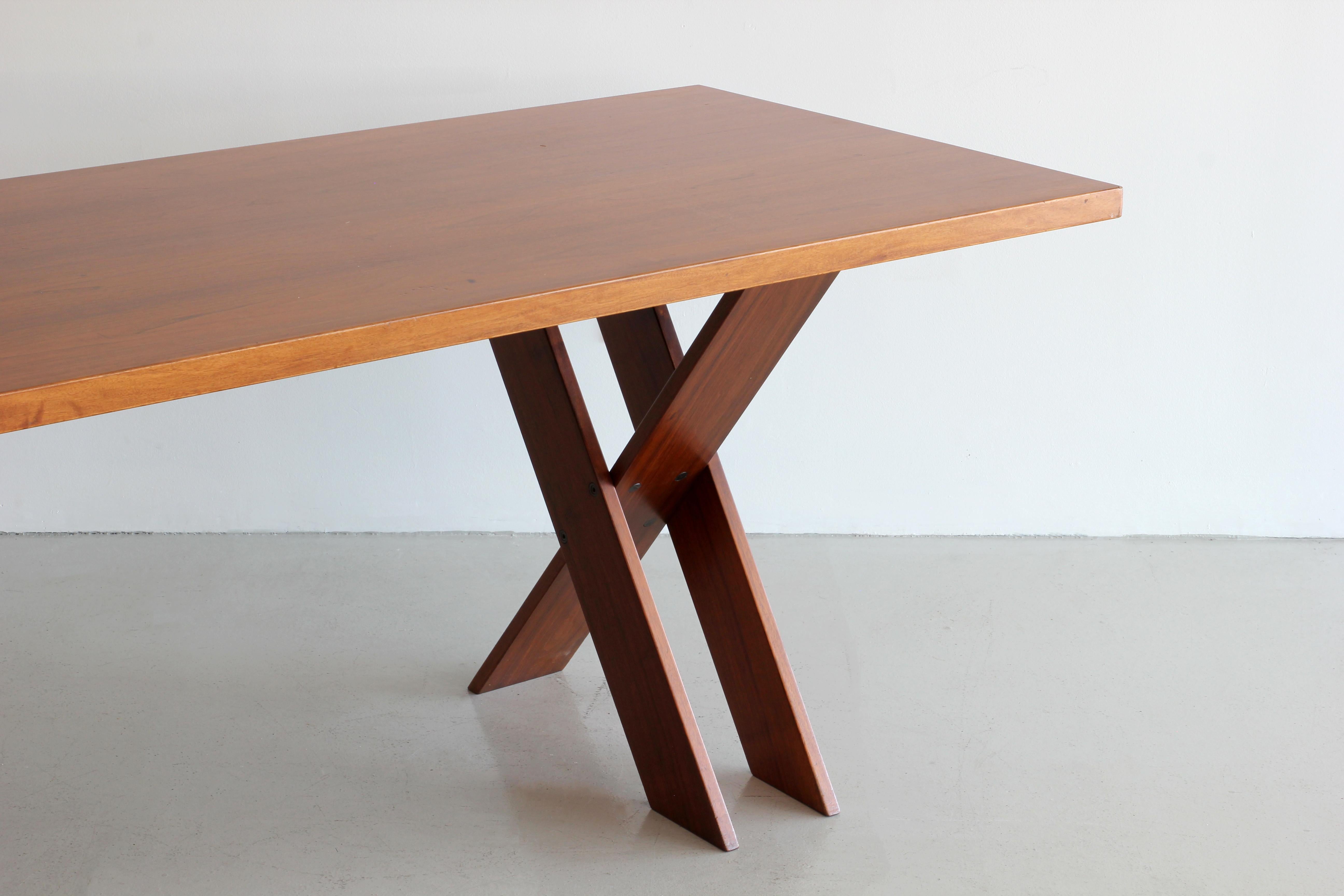 Marco Zanuso Walnut Dining Table for Poggi 2