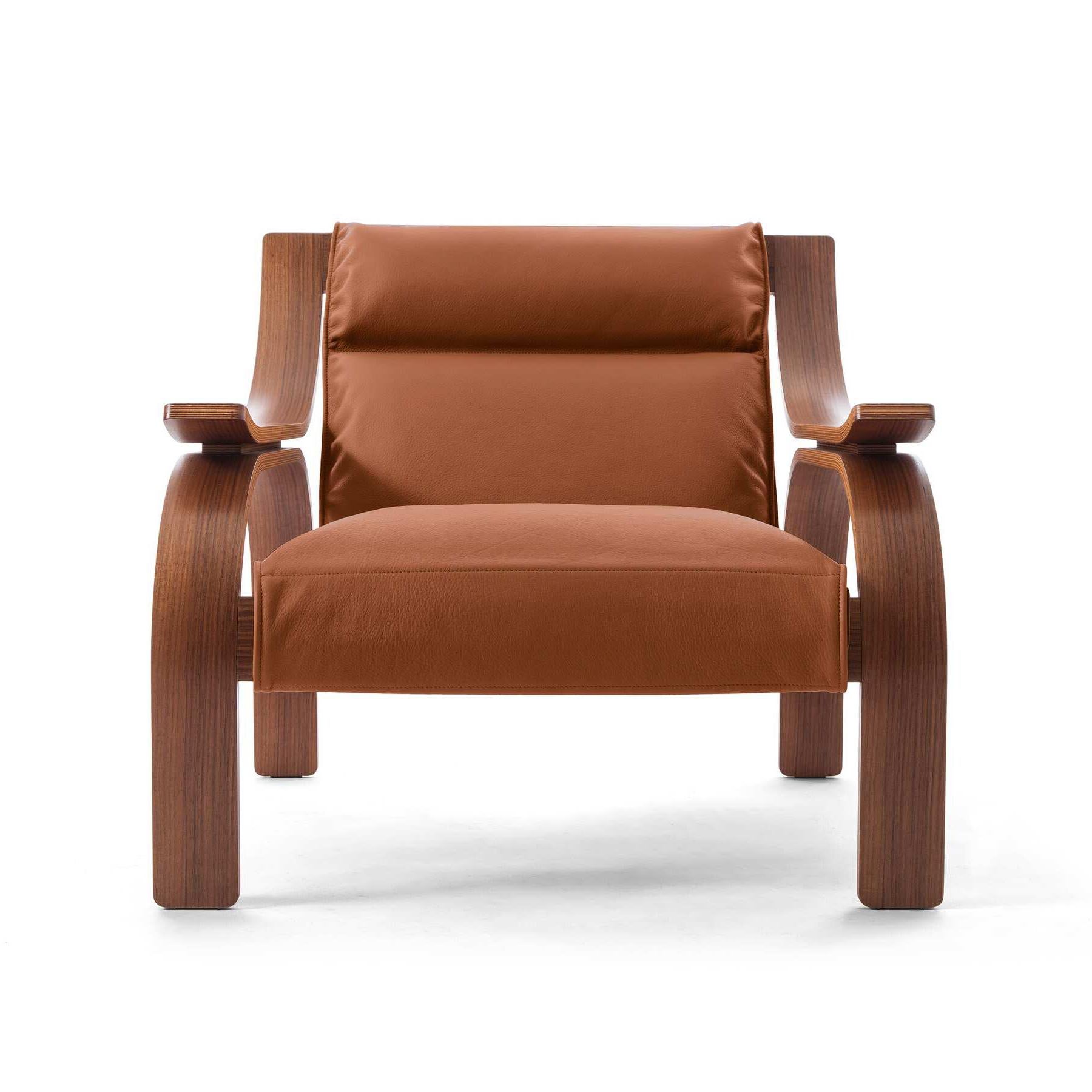 Marco Zanuso  Sillón Woodline Para Cassina

La exploración de Marco Zanuso de estructuras de soporte sobre las que anclar el asiento se remonta al diseño de un sillón presentado a un concurso internacional de diseño del MoMA de Nueva York, en