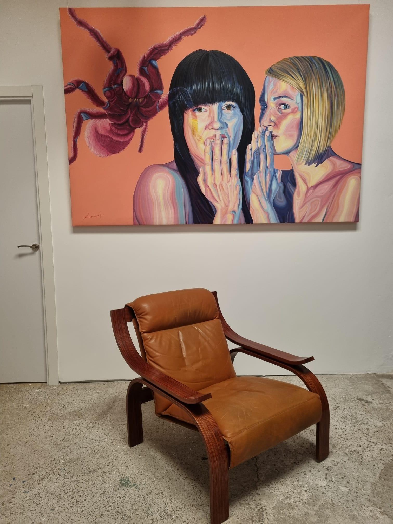 Schöner einzigartiger Lounge-Sessel von Marco Zanuso, 

Woodline-Modell für Arflex Italia, 1960er Jahre

Ebenfalls gezeigt werden (separat erhältlich) Werke von Santiago Picatoste aus der Serie Cómic, eine Skulptur von Jutta Lutz und eine Lampe,