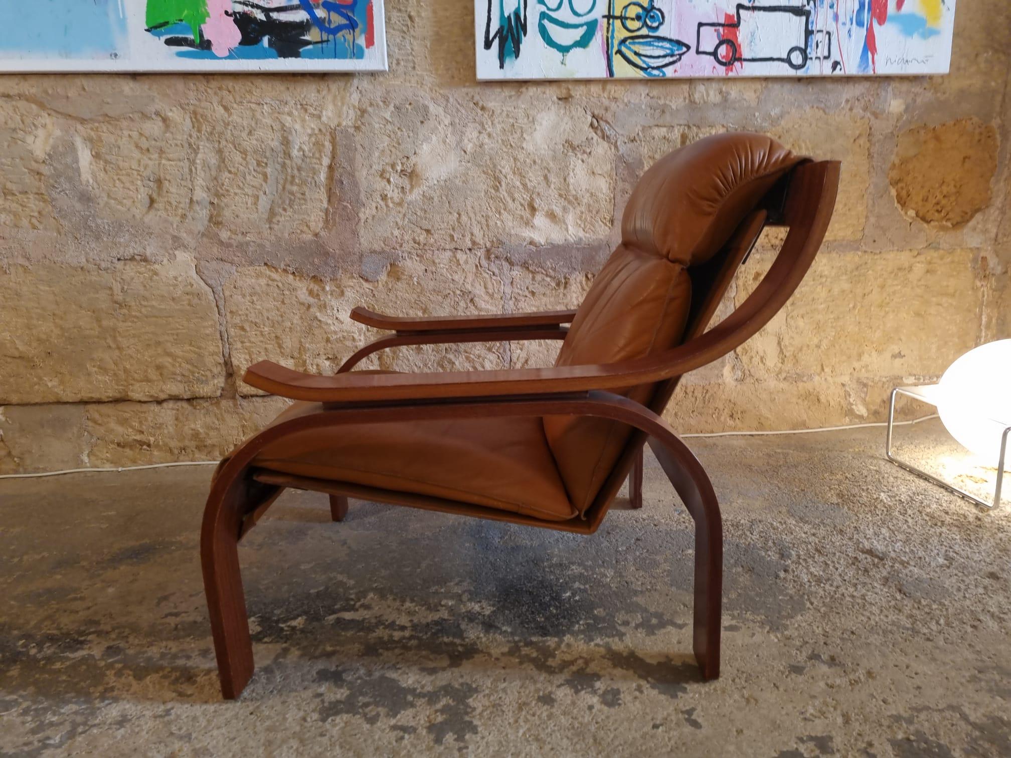 Loungesessel „Woodline“ von Marco Zanuso aus den 1960er Jahren für Artflex (Leder) im Angebot