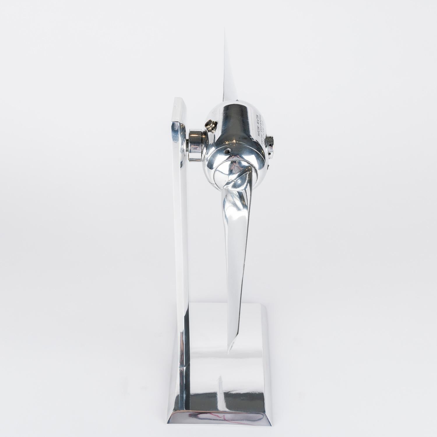 Aluminium Propulseur de moulin à vent à vitesse constante de type Marconi-Newton, daté de 1926. en vente