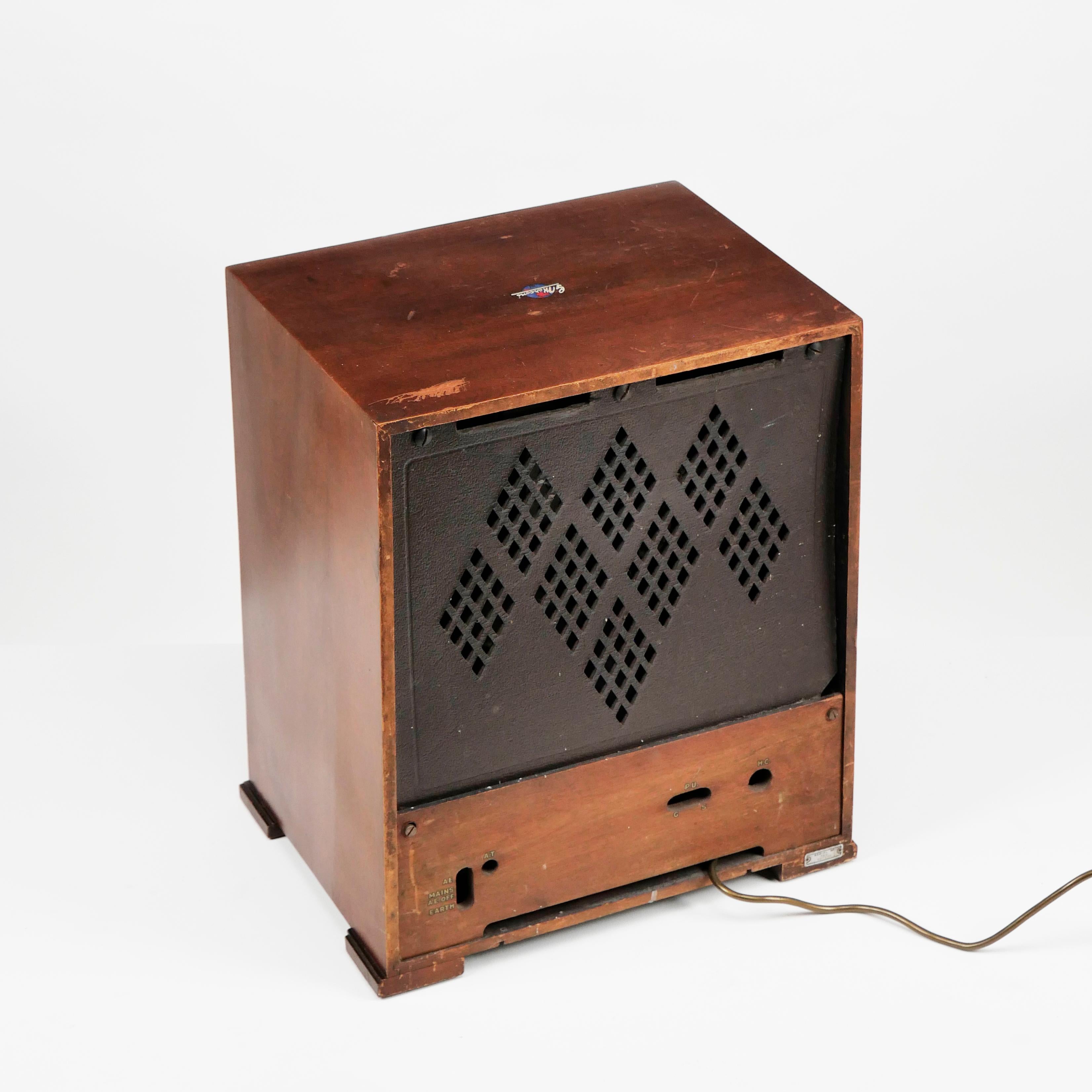 Marconi, Royaume-Uni, Radio Modèle 246A, art déco des années 1930, valve/tube sans fil, table super ! en vente 8