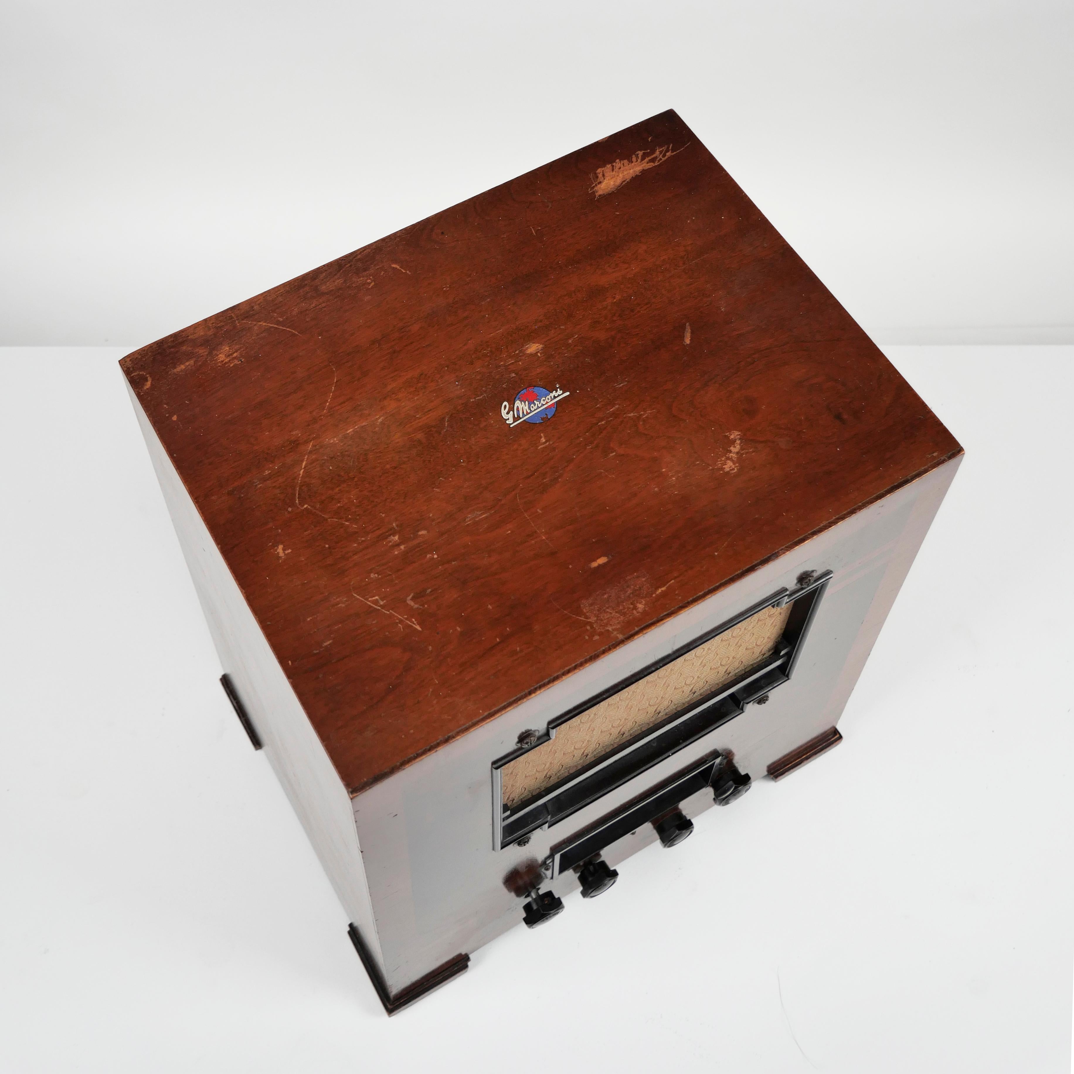 Marconi, Royaume-Uni, Radio Modèle 246A, art déco des années 1930, valve/tube sans fil, table super ! en vente 2