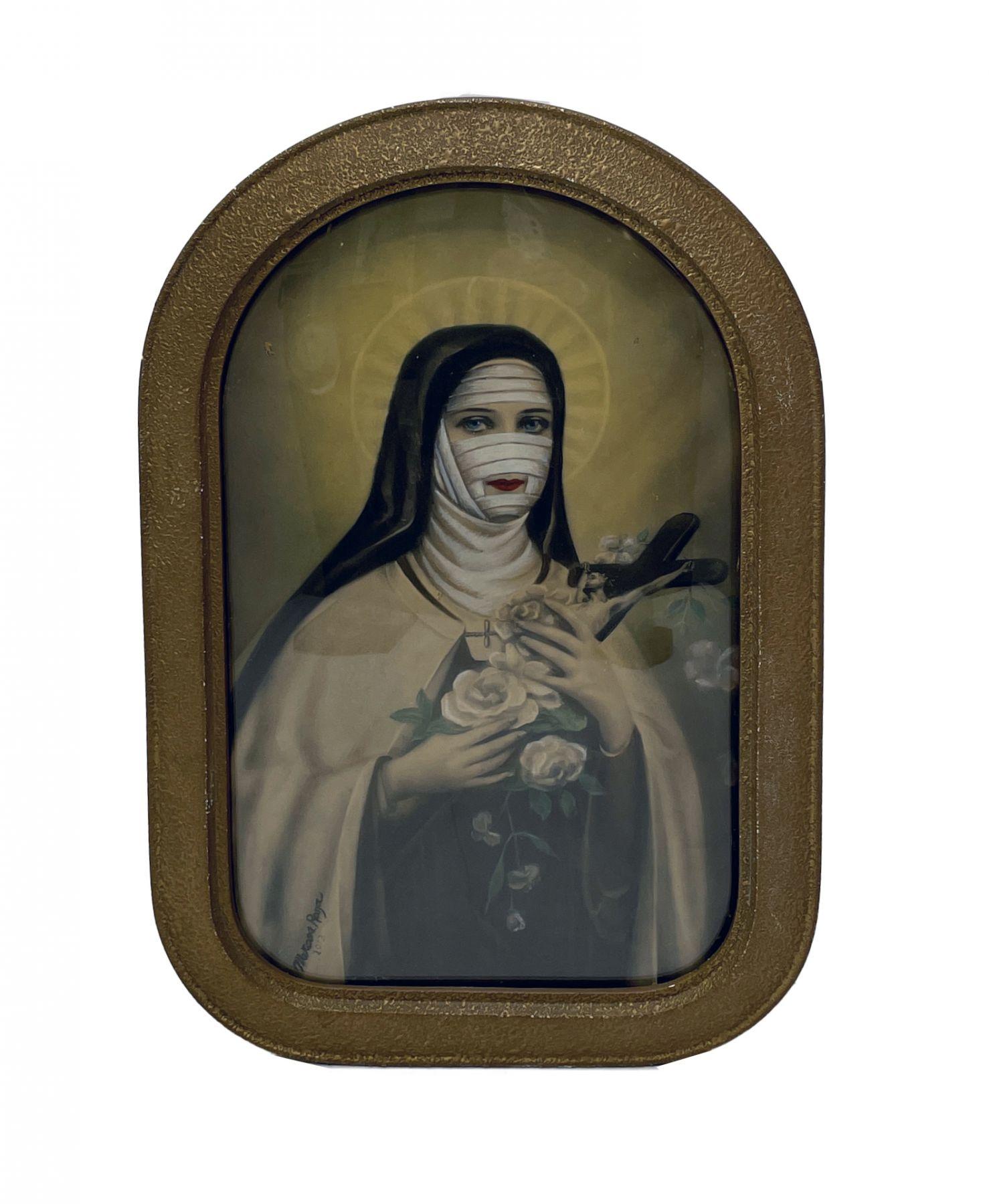 St. Theresa #1 – Antike bemalte Fotografie in Rahmen – Mixed Media Art von Marcos Raya
