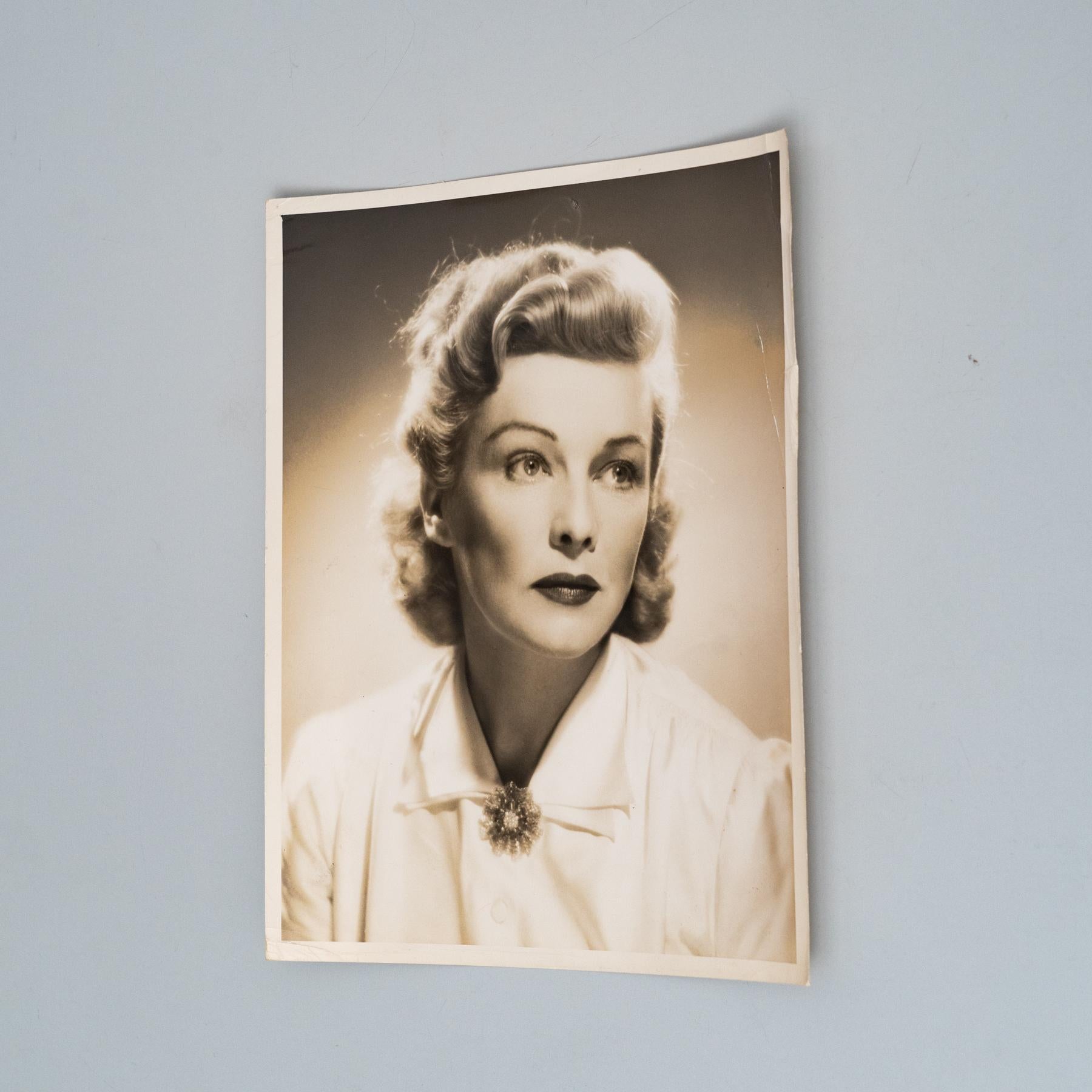 Mid-Century Modern Marcus Blechman Photographie en noir et blanc de Madeline Carroll en vente